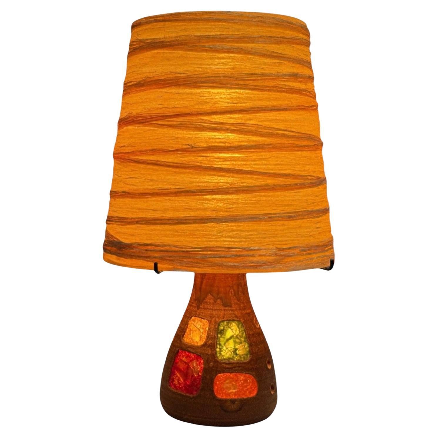 Accolay, Ceramica, Stained Glass, Resina filata, Lampada da tavolo, Francia, anni '60 in vendita