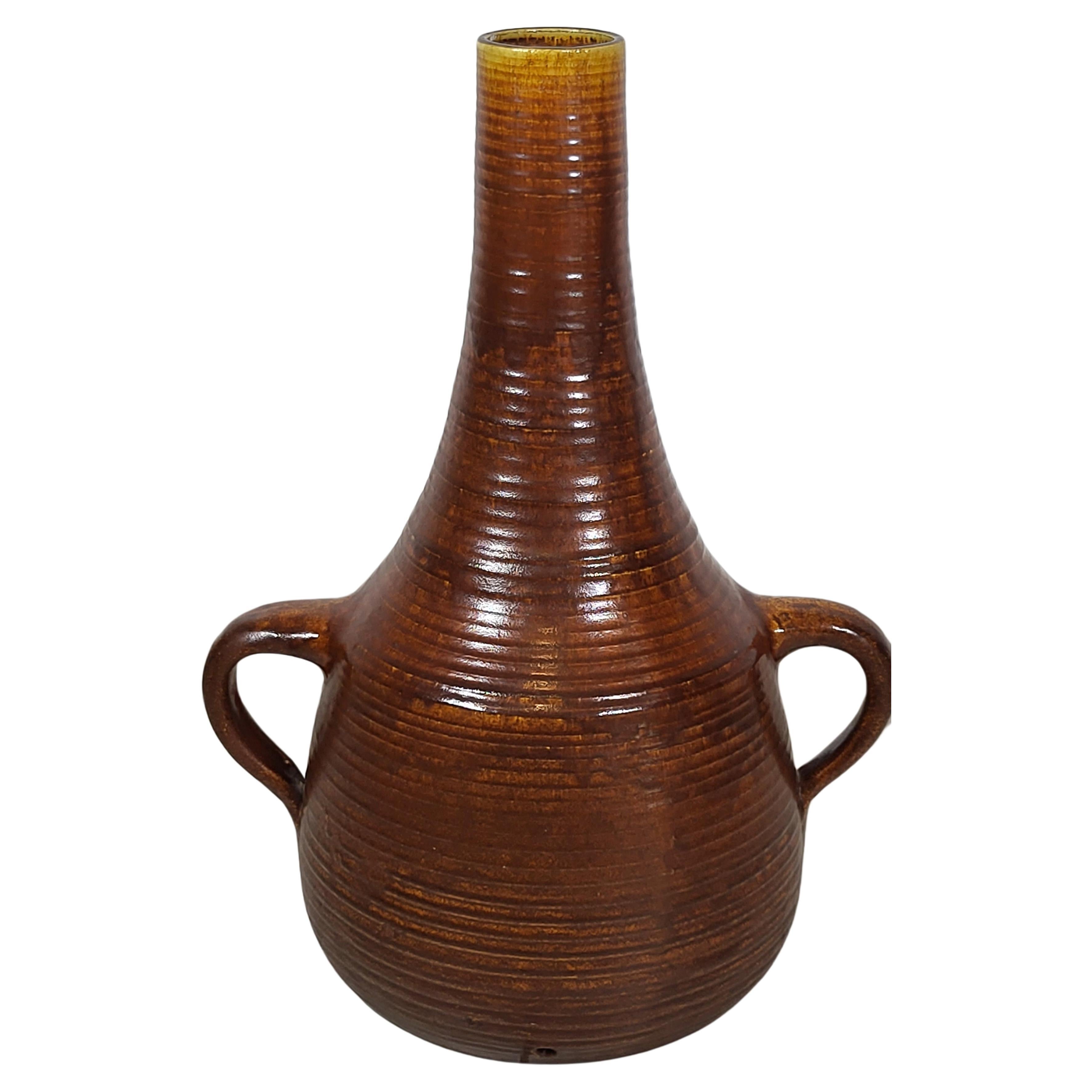 Accolay,  Grand pied de Lampe au sol, Vase en Céramique française Emaillé , 1960 en vente