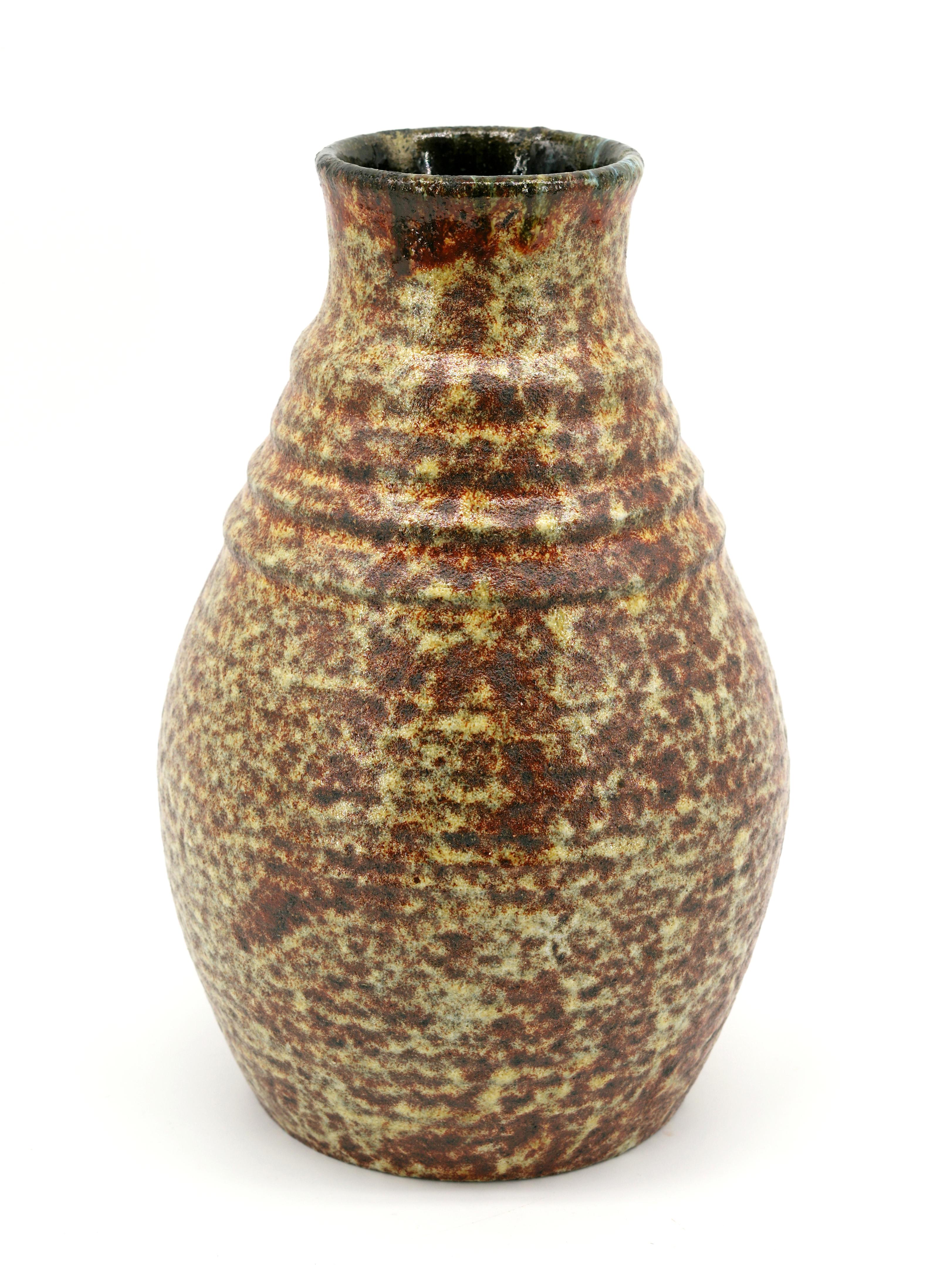 Mid-Century moderno Vaso in gres Accolay del Medioevo, anni '50 in vendita