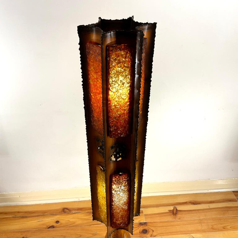 Hand-Crafted Accolay Studio Pottery Floor Lamp with a Brutalist Lampshade, France, 1960s For Sale