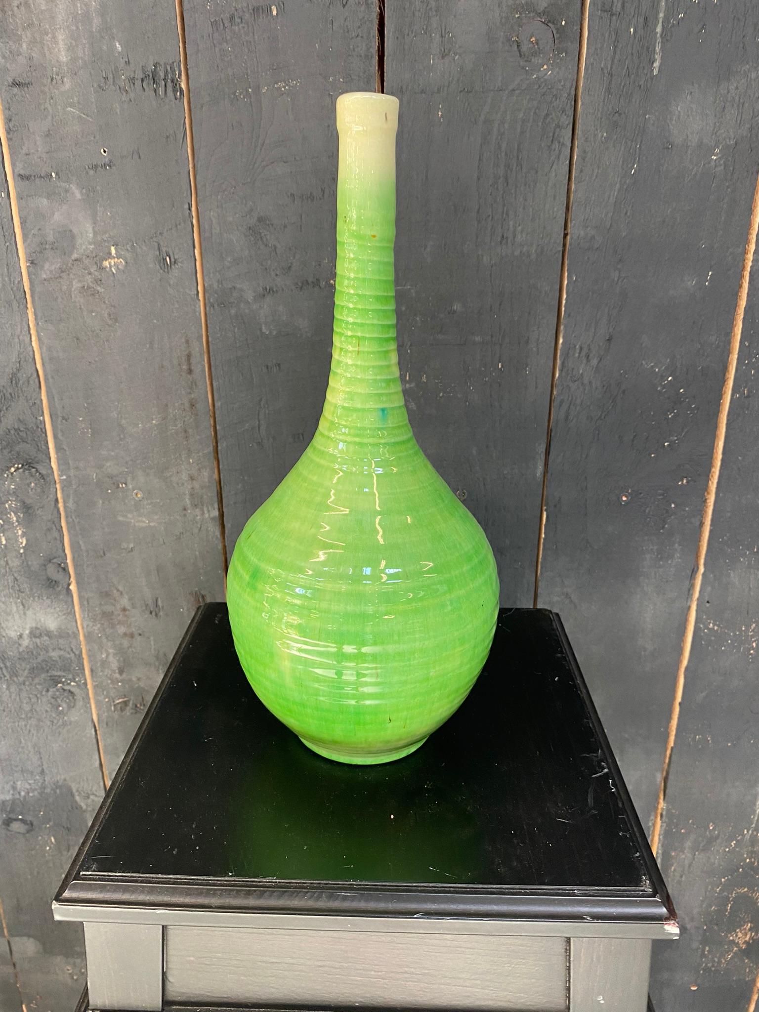 Accolay Vase, circa 1960  In Good Condition For Sale In Saint-Ouen, FR