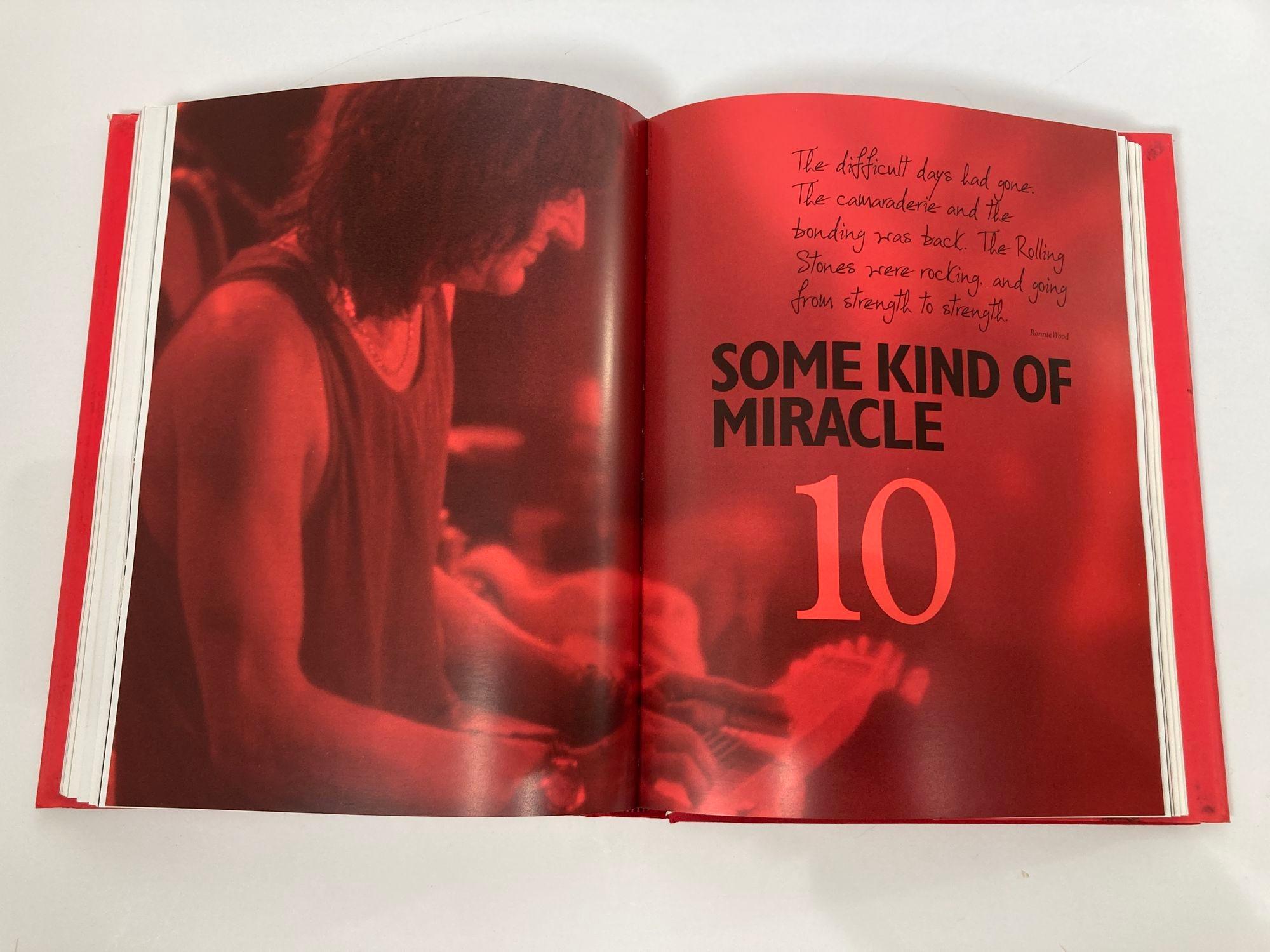 Laut The Rolling Stones, Hardcover-Tischbuch im Angebot 10