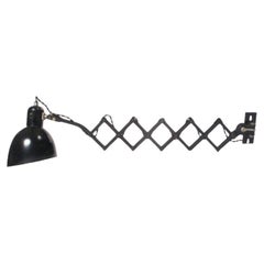Lampe accordéon de Christian Dell pour Kaiser Idell