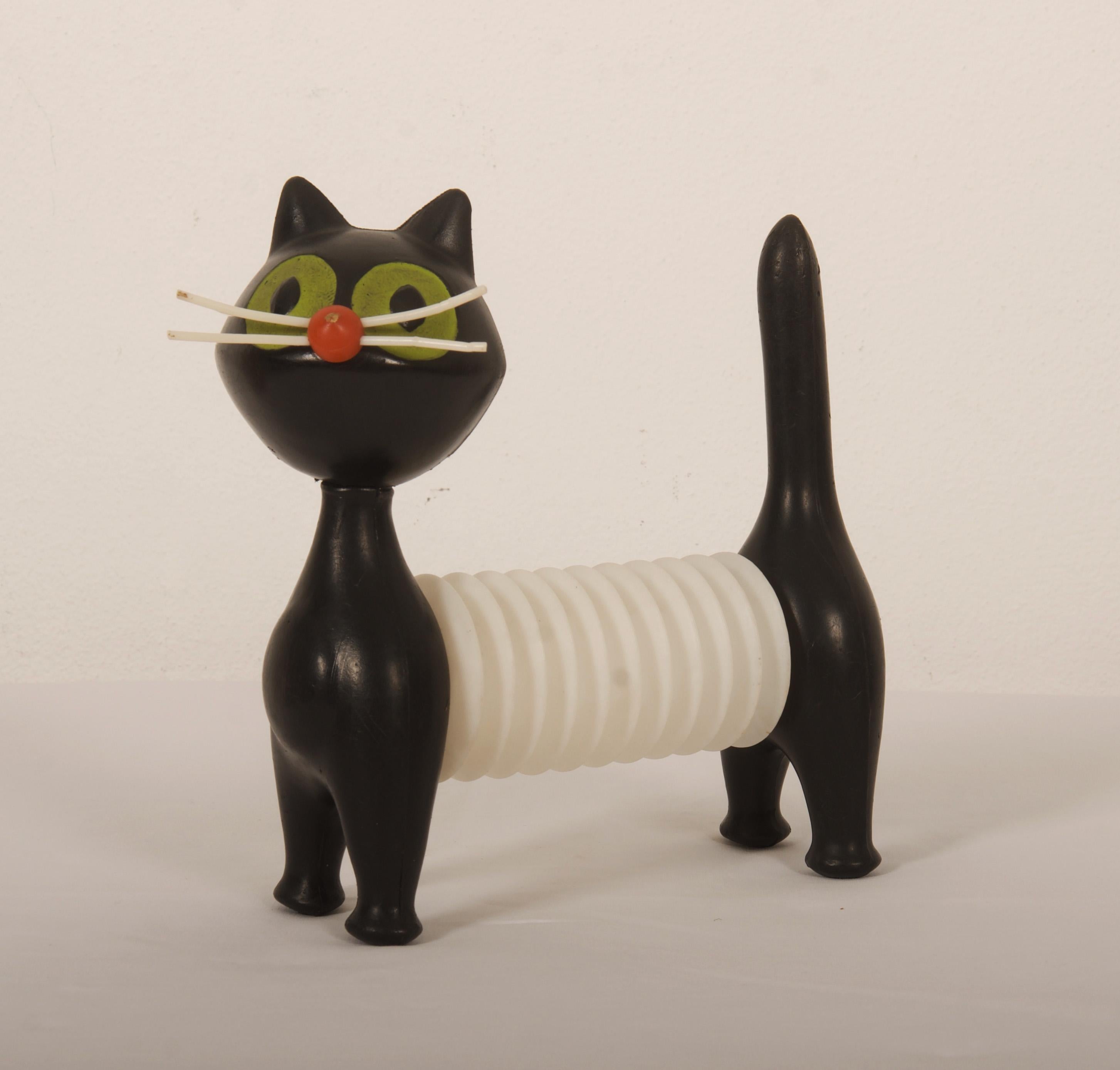Mid-Century Modern Accordion Squeaky Toy „Tomcat“ by Libuse Niklova for Fatra For Sale