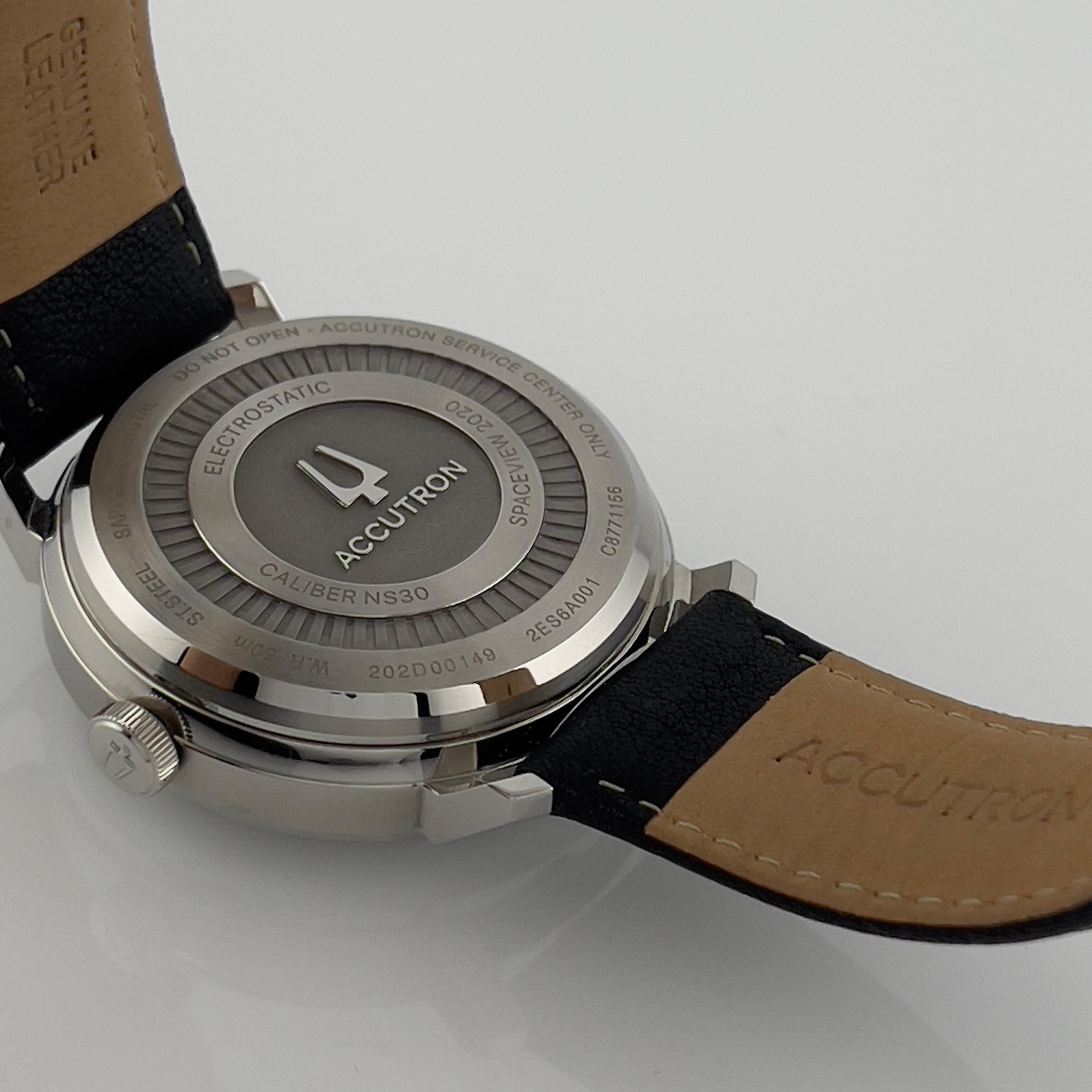 Accutron Electrostatic Spaceview 2020 2ES6A001 Scatola di carta in pelle inossidabile in vendita 6