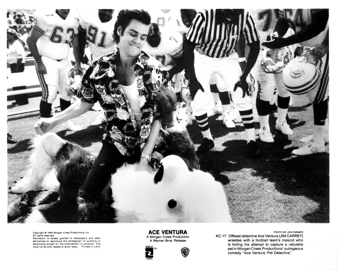 ACE VENTURA  (1994)  Publicity Film Still  FRAMED 0 -  Jim Carrey In Good Condition For Sale In Bath, Somerset