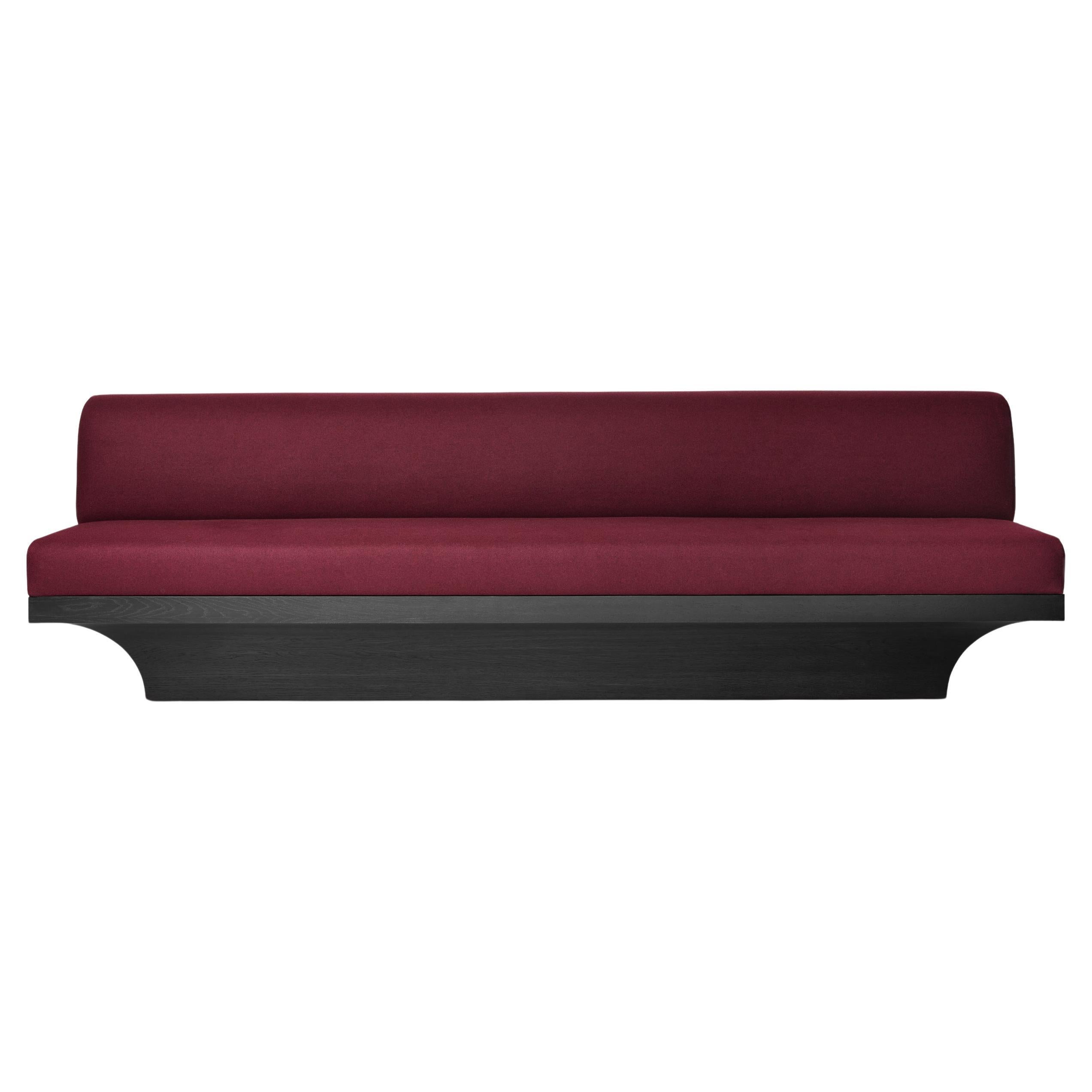 Divano Acer 180 in Oak europeo e lana bordeaux di Mokko Amsterdam