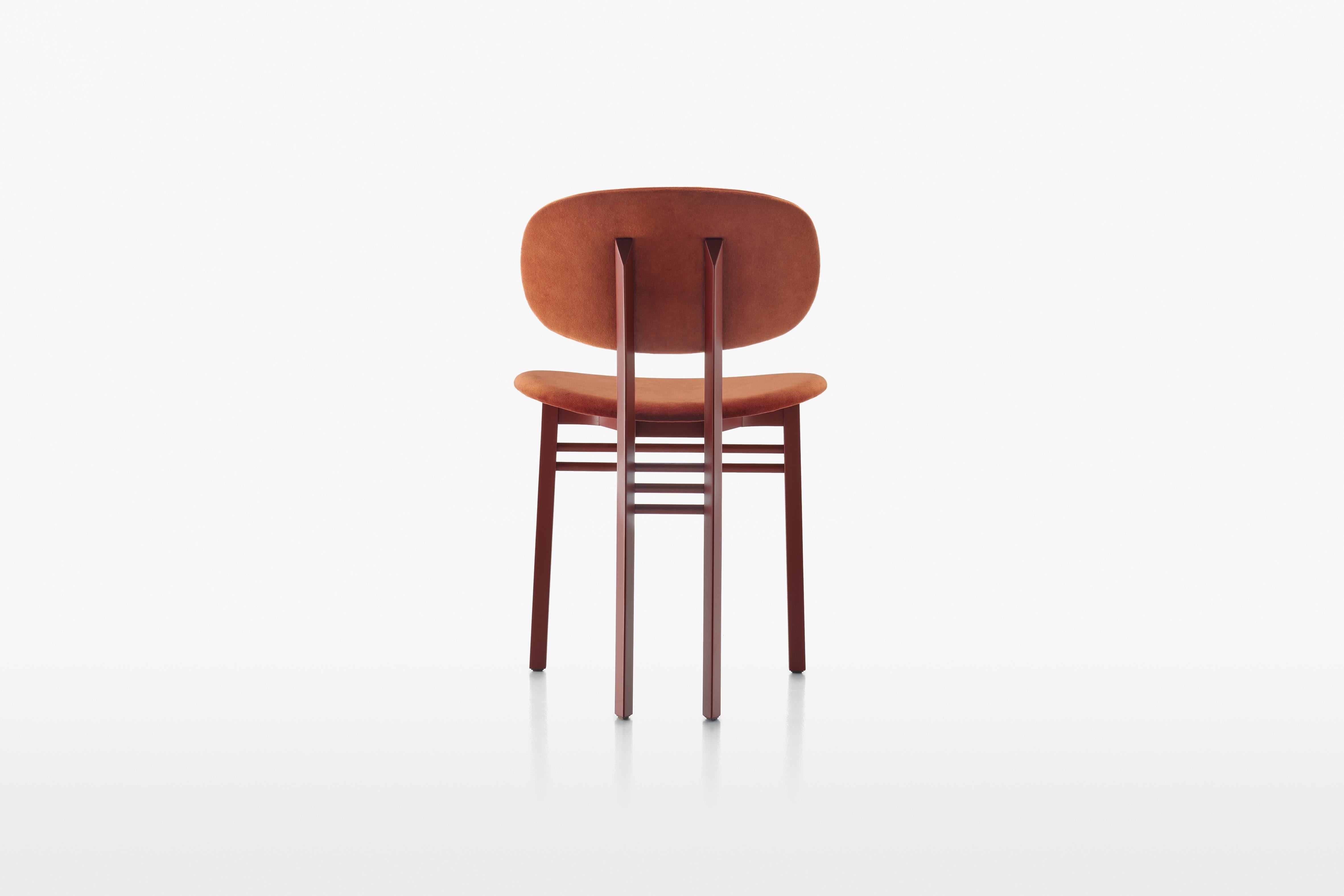 Acerbis Med Chair avec assise tapissée en blanc et structure en frêne teinté en noir en vente 4
