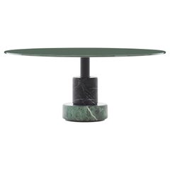 Mesa baja Acerbis Medium Menhir con base de mármol verde/negro y tablero verde oscuro