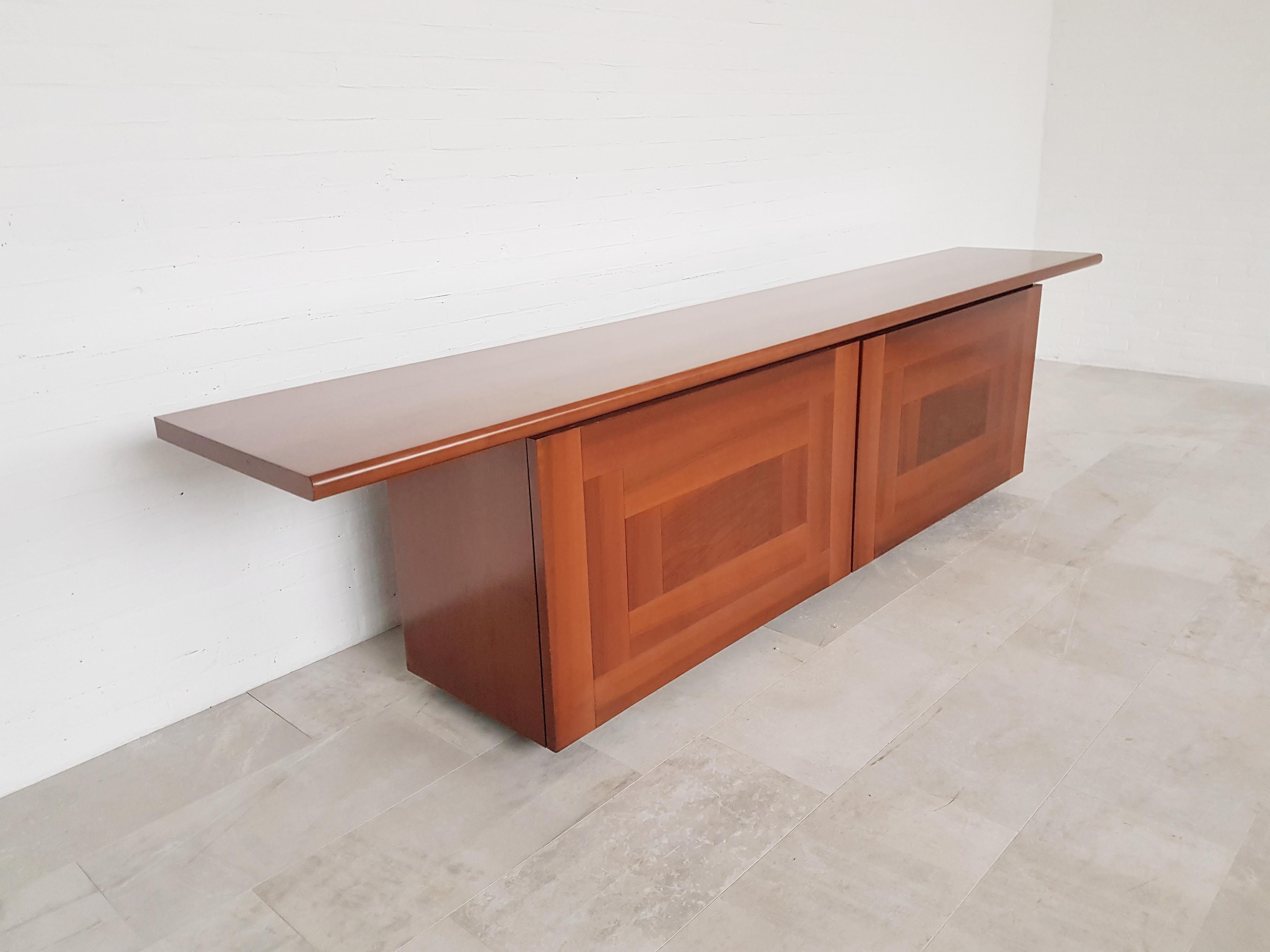 Acerbis Sheraton Post-Modern Sideboard by Giotto Stoppino (Postmoderne)