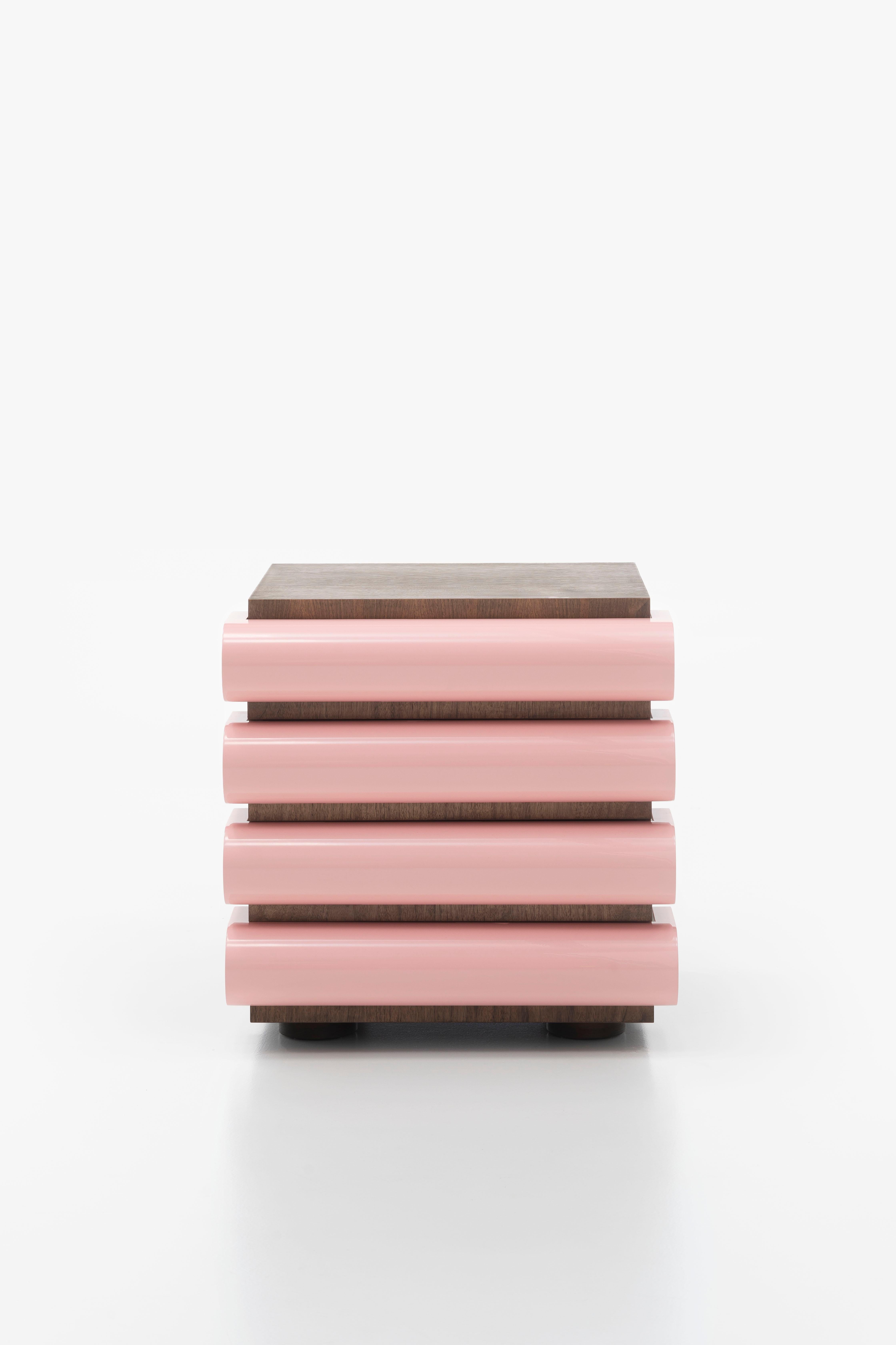 Acerbis Storet-Schrank mit Schubladenschrank aus dunkel gebeiztem Nussbaumholz und rosa glänzendem Lack 