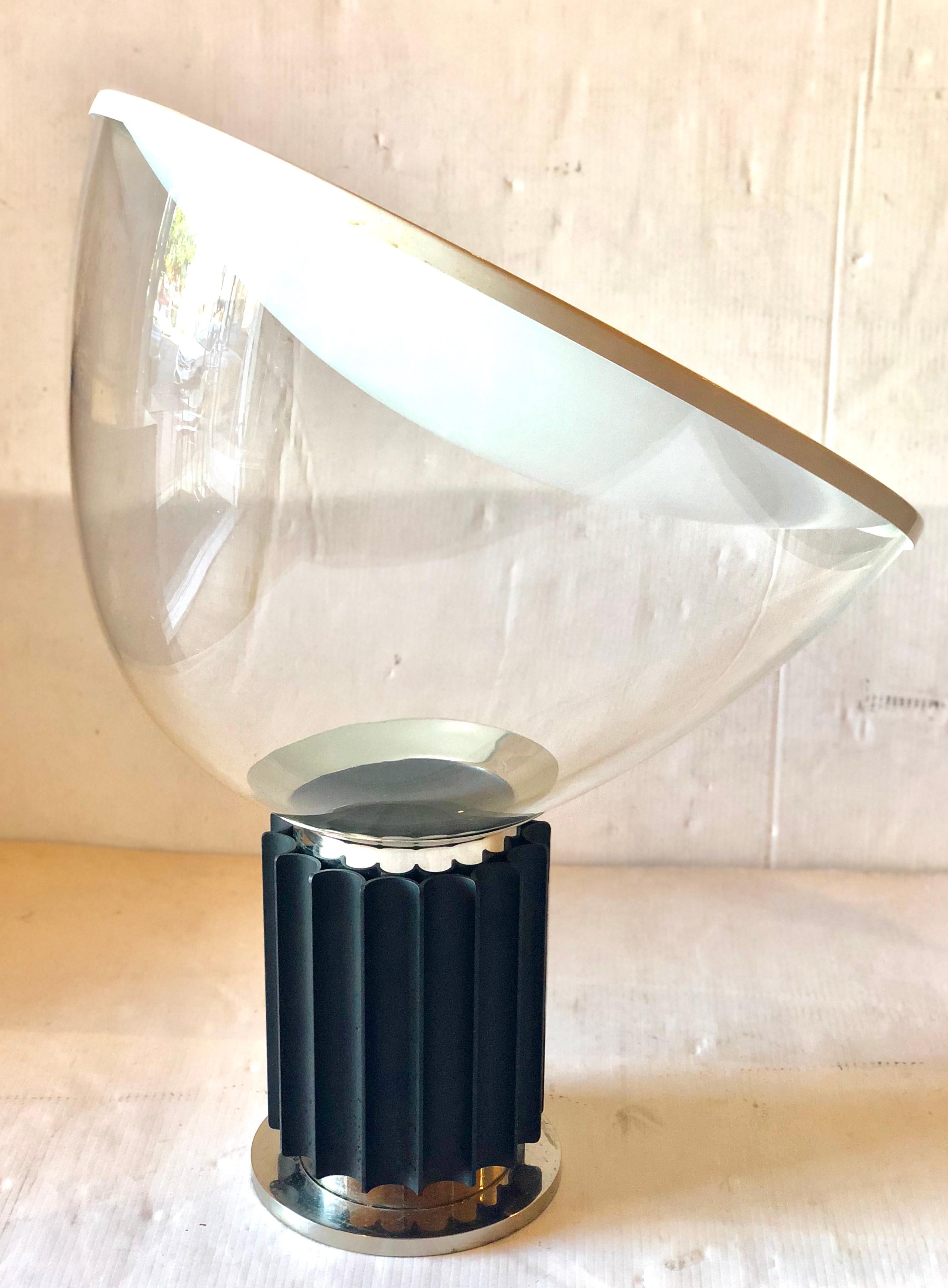Achile Castiglioni Taccia Lamp for Flos Early Production In Excellent Condition In San Diego, CA
