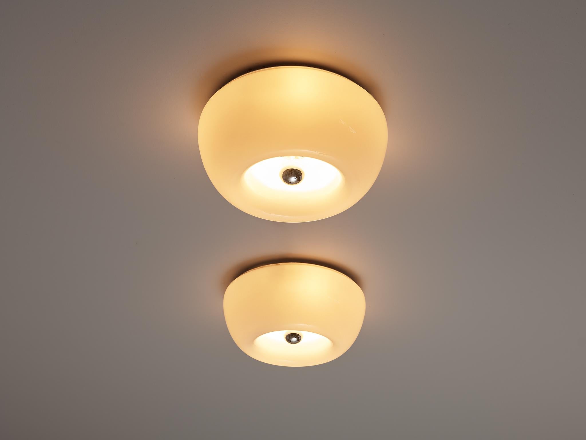 Achille and Pier Giacomo Castiglioni for Flos Pair of Pendants in Opaline Glass In Good Condition In Waalwijk, NL