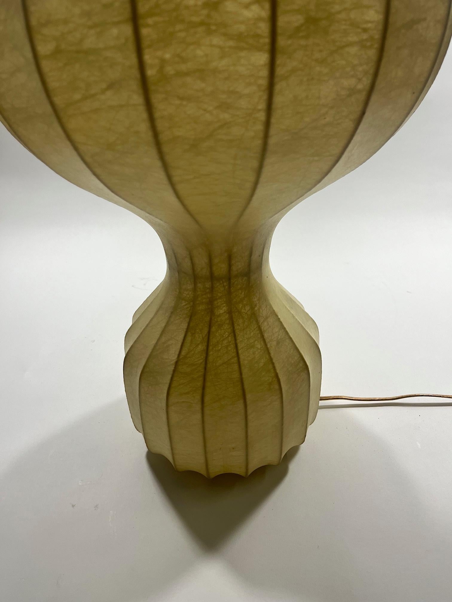 Achille and Pier Giacomo Castiglioni Gatto Piccolo Table Lamp In Good Condition For Sale In West Palm Beach, FL