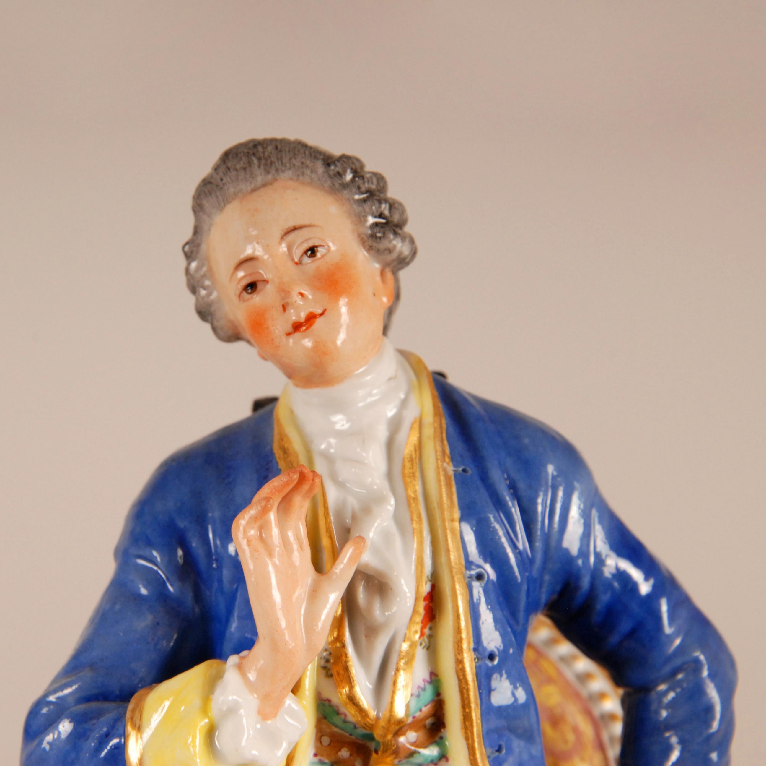 Achille Bloch Porcelain Figurine French Figural Group Nobleman 19th Century In Good Condition For Sale In Wommelgem, VAN