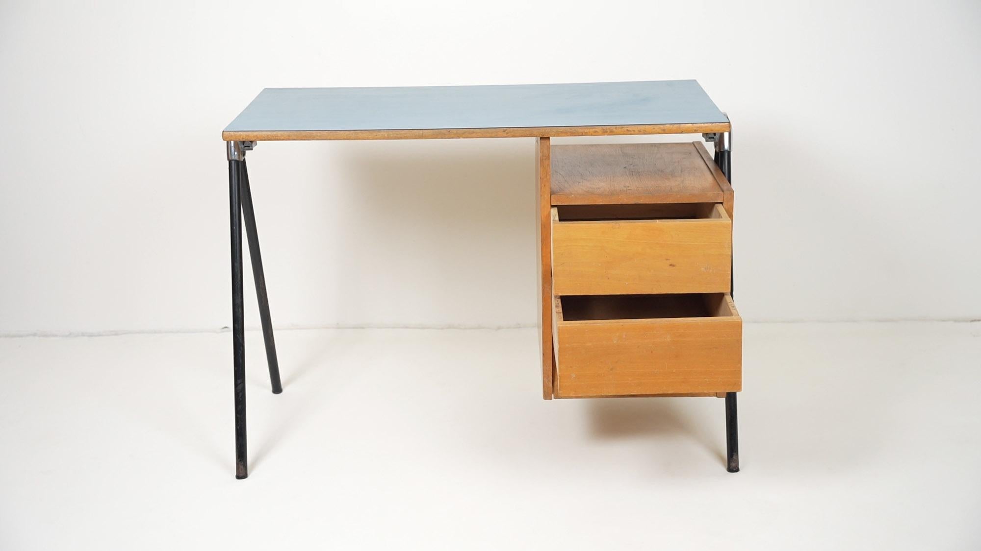 Achille Castiglioni and Luigi Caccia Desk for Palini Italy 1960s For Sale 3