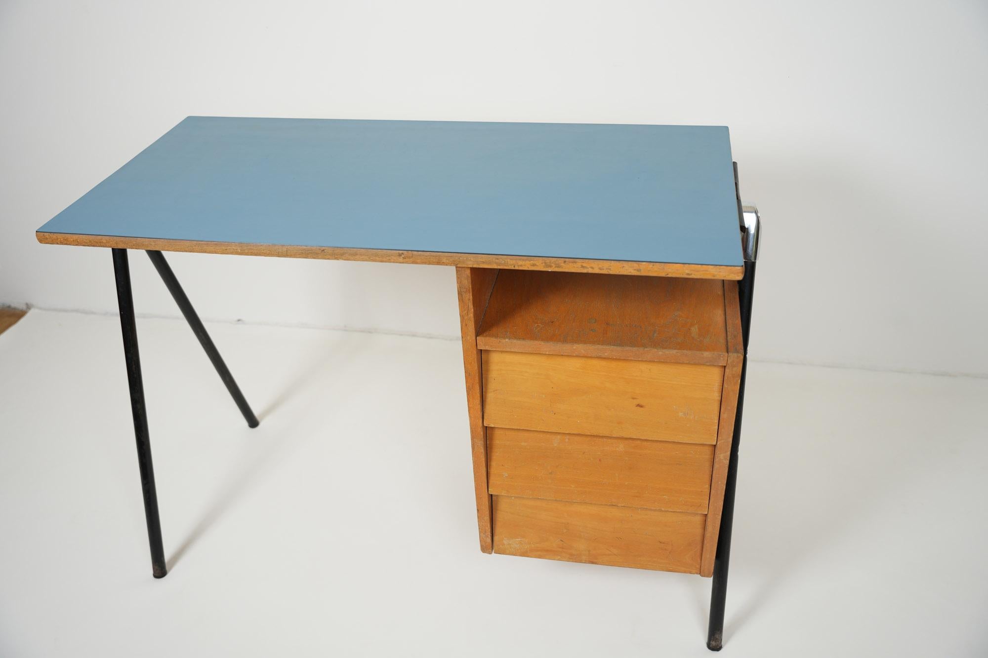 Mid-Century Modern Achille Castiglioni and Luigi Caccia Desk for Palini Italy 1960s For Sale