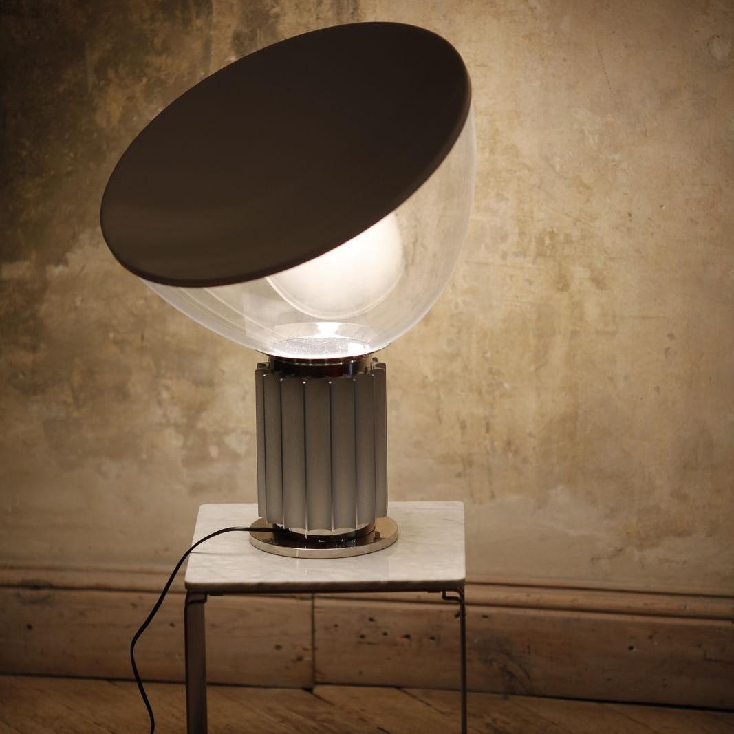 Achille Castiglioni for Flos Italian Modern 'Taccia' Table Lamp, Large, Silver In Good Condition For Sale In Brooklyn, NY