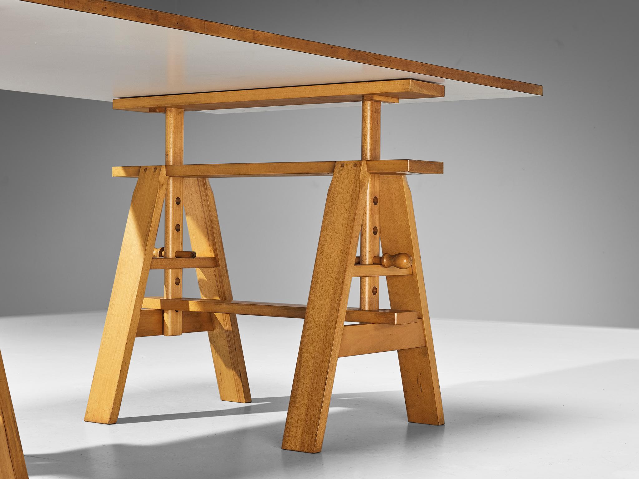 Post-Modern Achille Castiglioni for Zanotta Adjustable Table ‘Leonardo’ in Blond Wood For Sale