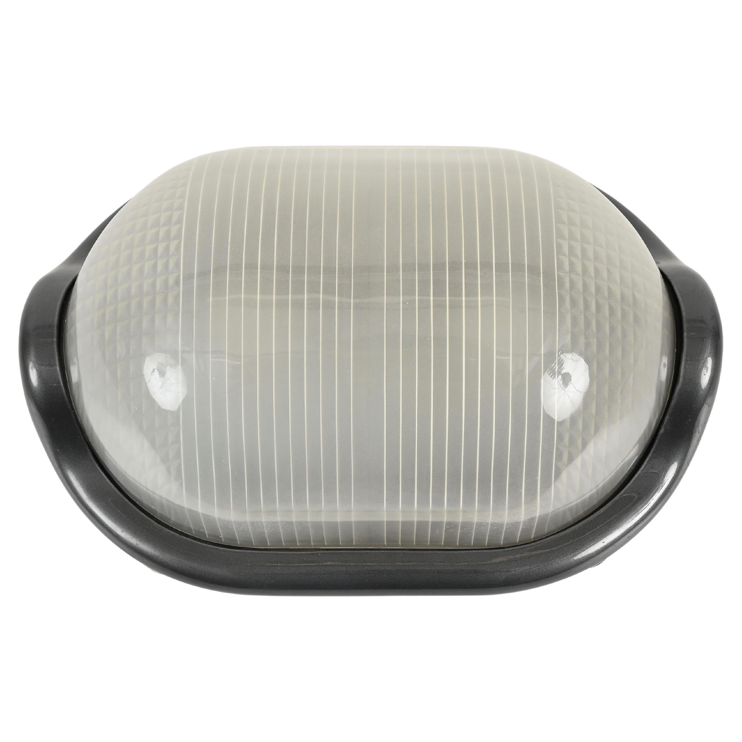 Lampe murale, plafonnier ou lampe de bureau « Noce » grise Achille Castiglioni par Flos, Italie, années 1960 en vente