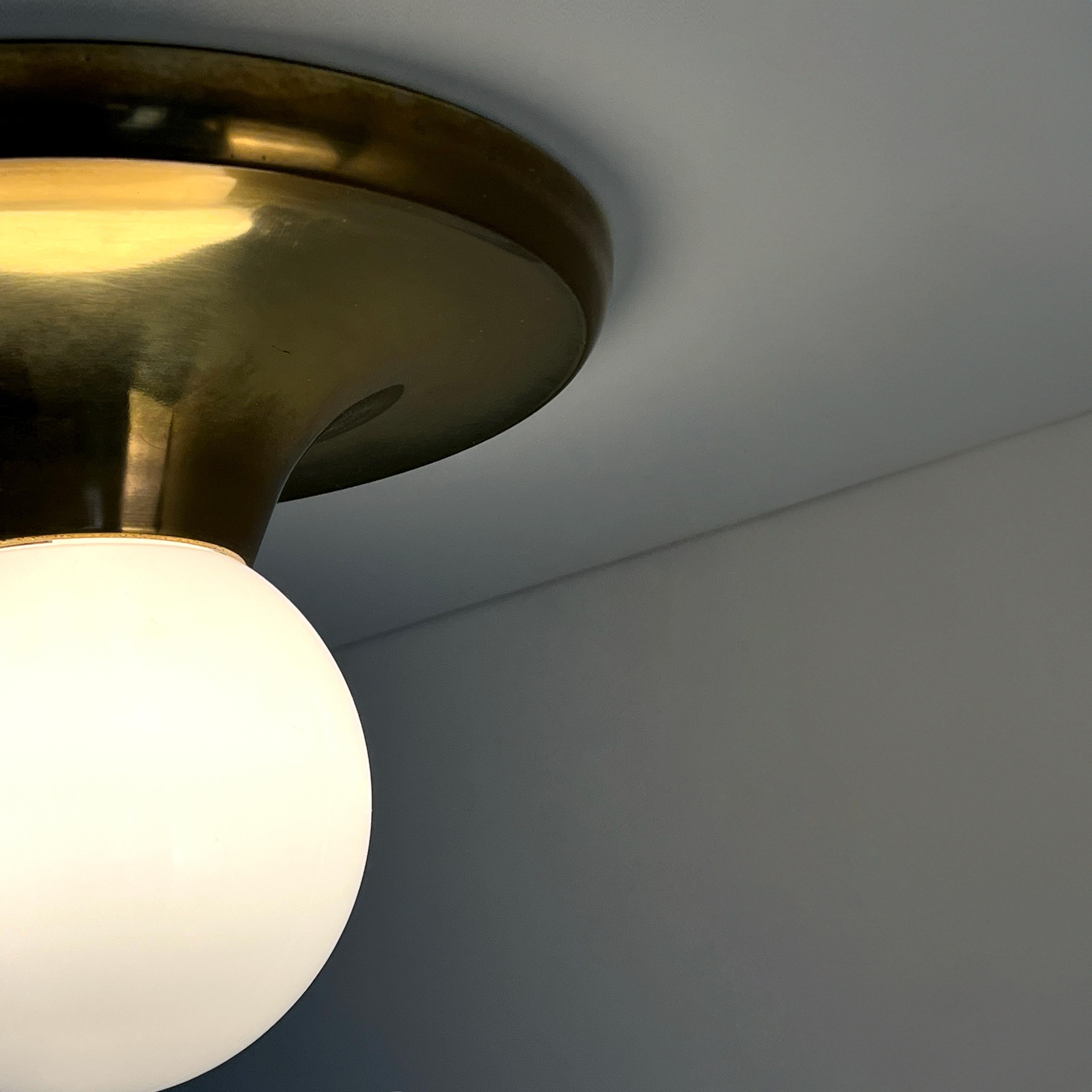 Achille Castiglioni 'Light Ball' Lampada da parete/soffitto di Flos, 1960 Italia in vendita 4