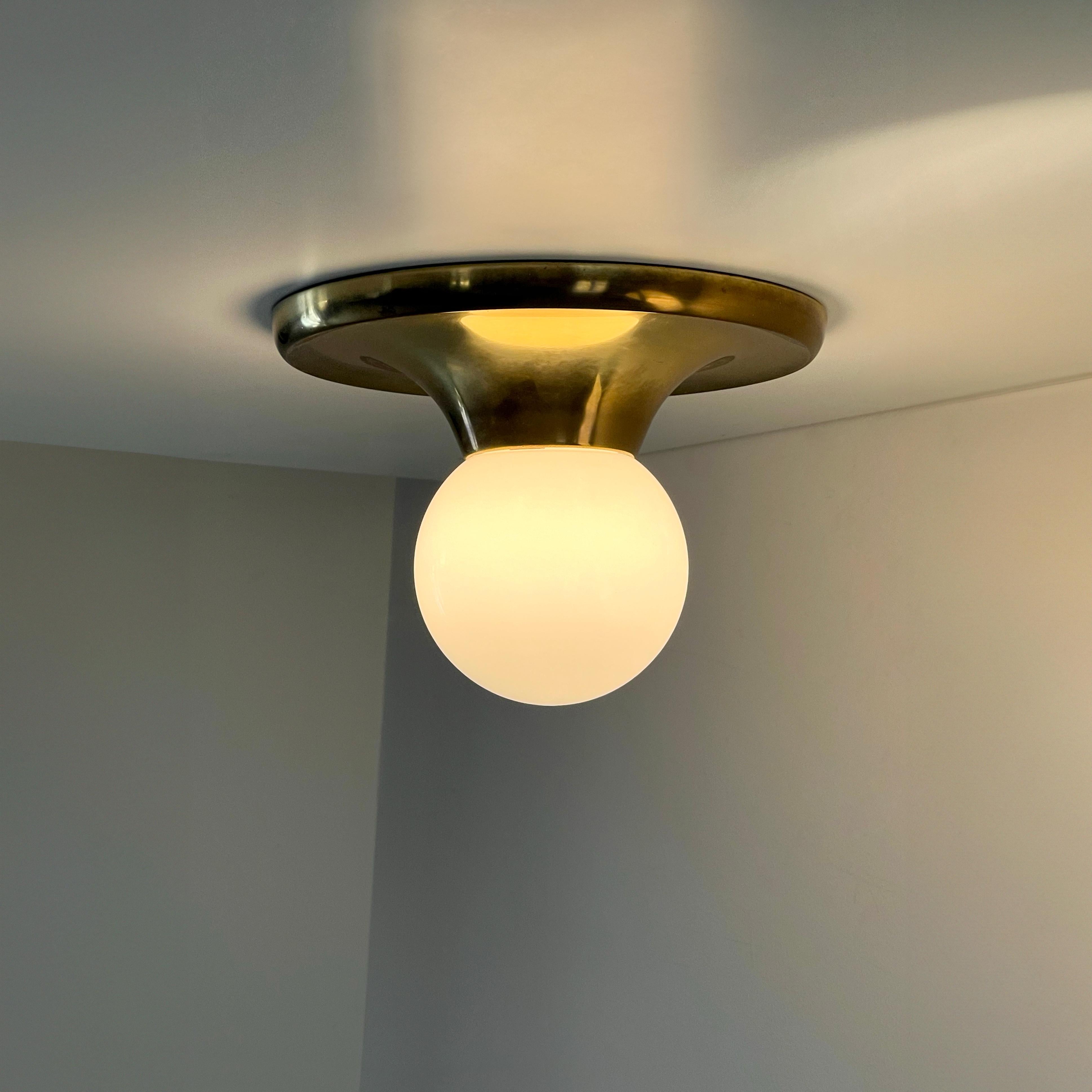 Achille Castiglioni 'Light Ball' Lampada da parete/soffitto di Flos, 1960 Italia in vendita 2