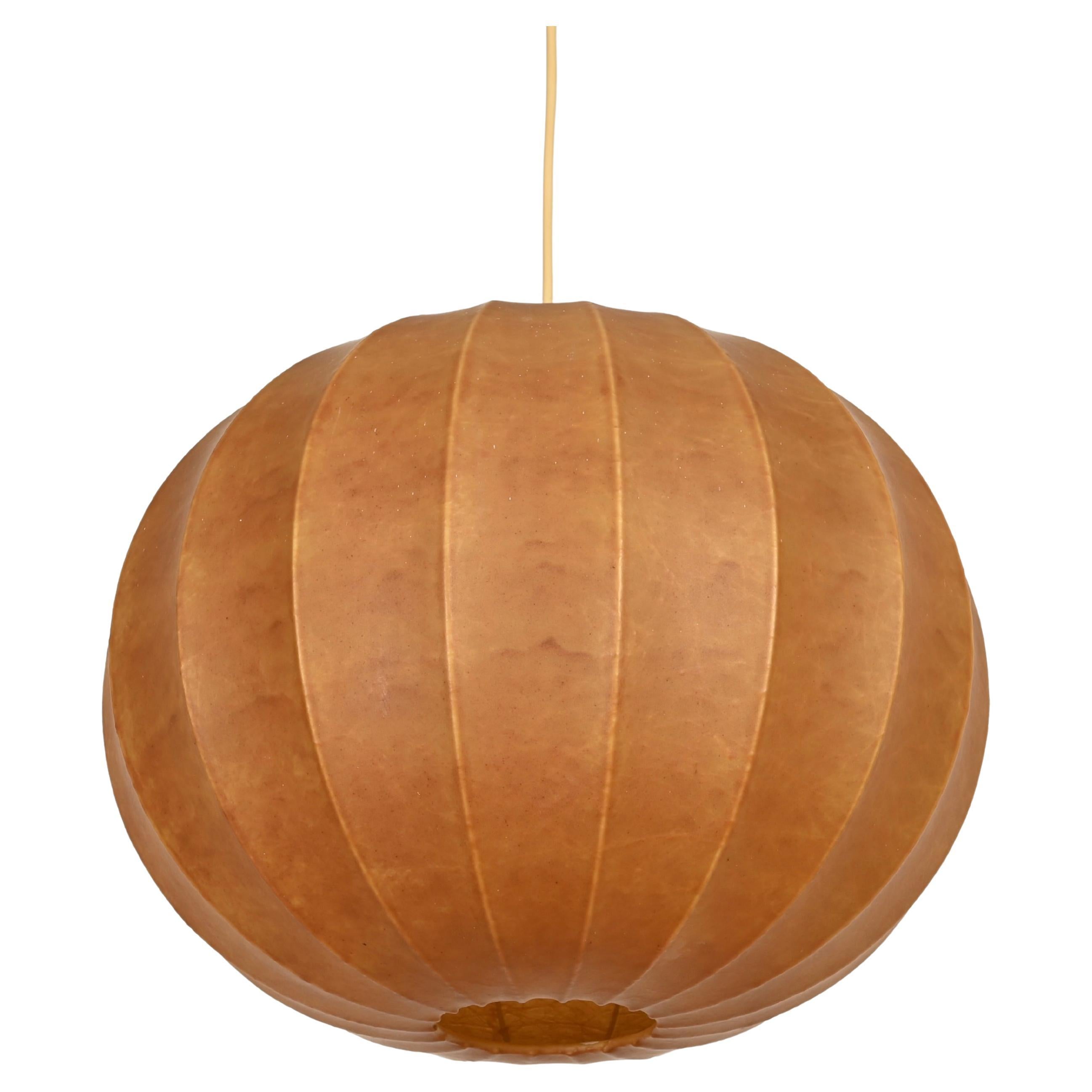 Achille Castiglioni Mid-Century Beige "Cocoon" Round Pendant, Italy 1960s