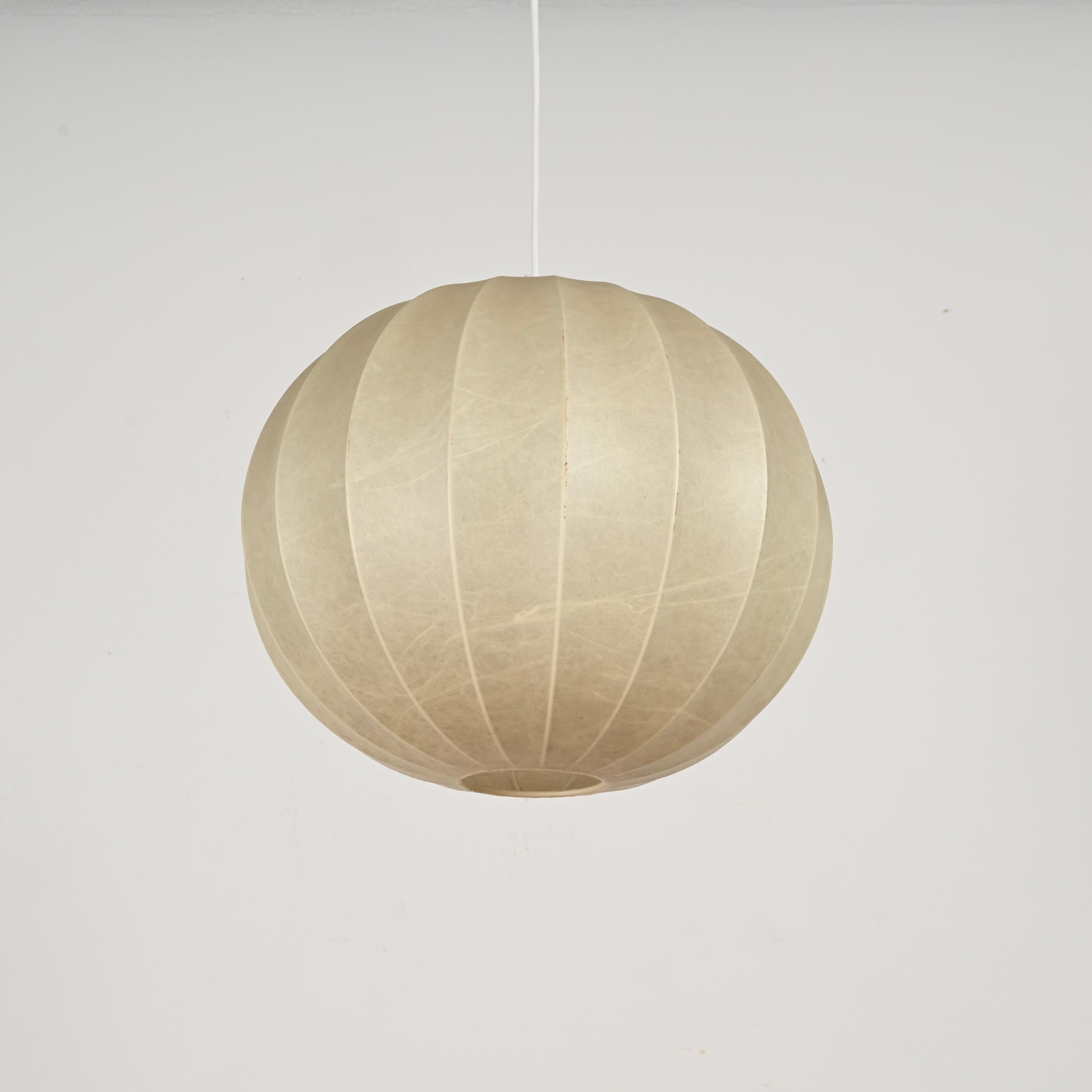Metal Achille Castiglioni Mid-Century Beige Round 