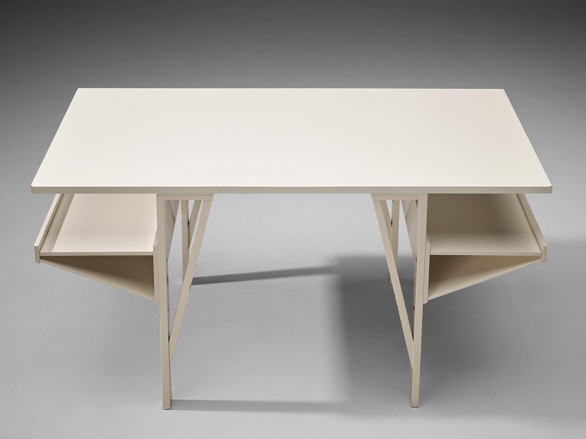 Achille Castiglioni & Paolo Ferrari Desk 'Quark' in Wood In Good Condition In Waalwijk, NL
