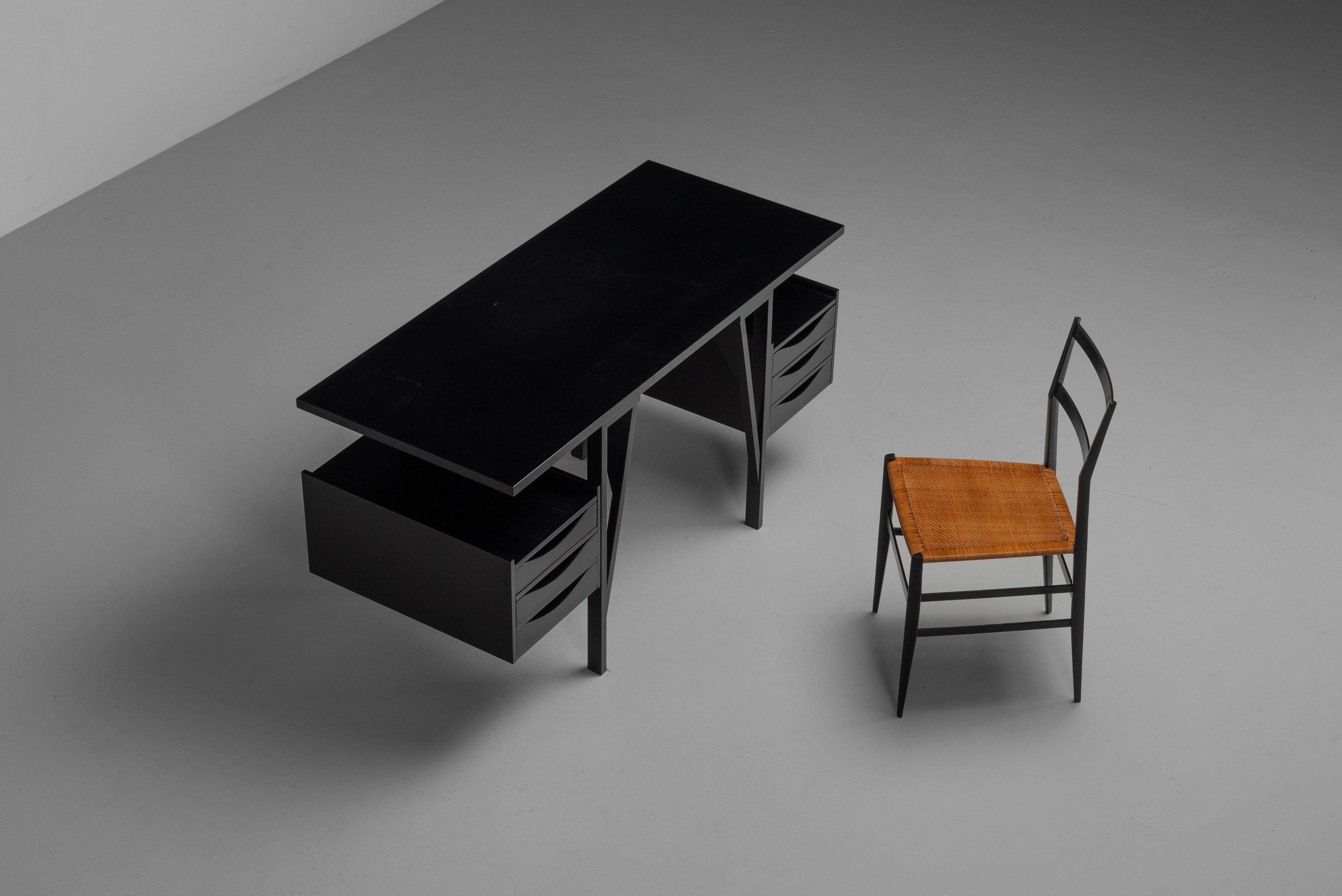 Mid-Century Modern Bureau Achille Castiglioni BBB Bonacina Italie 1982