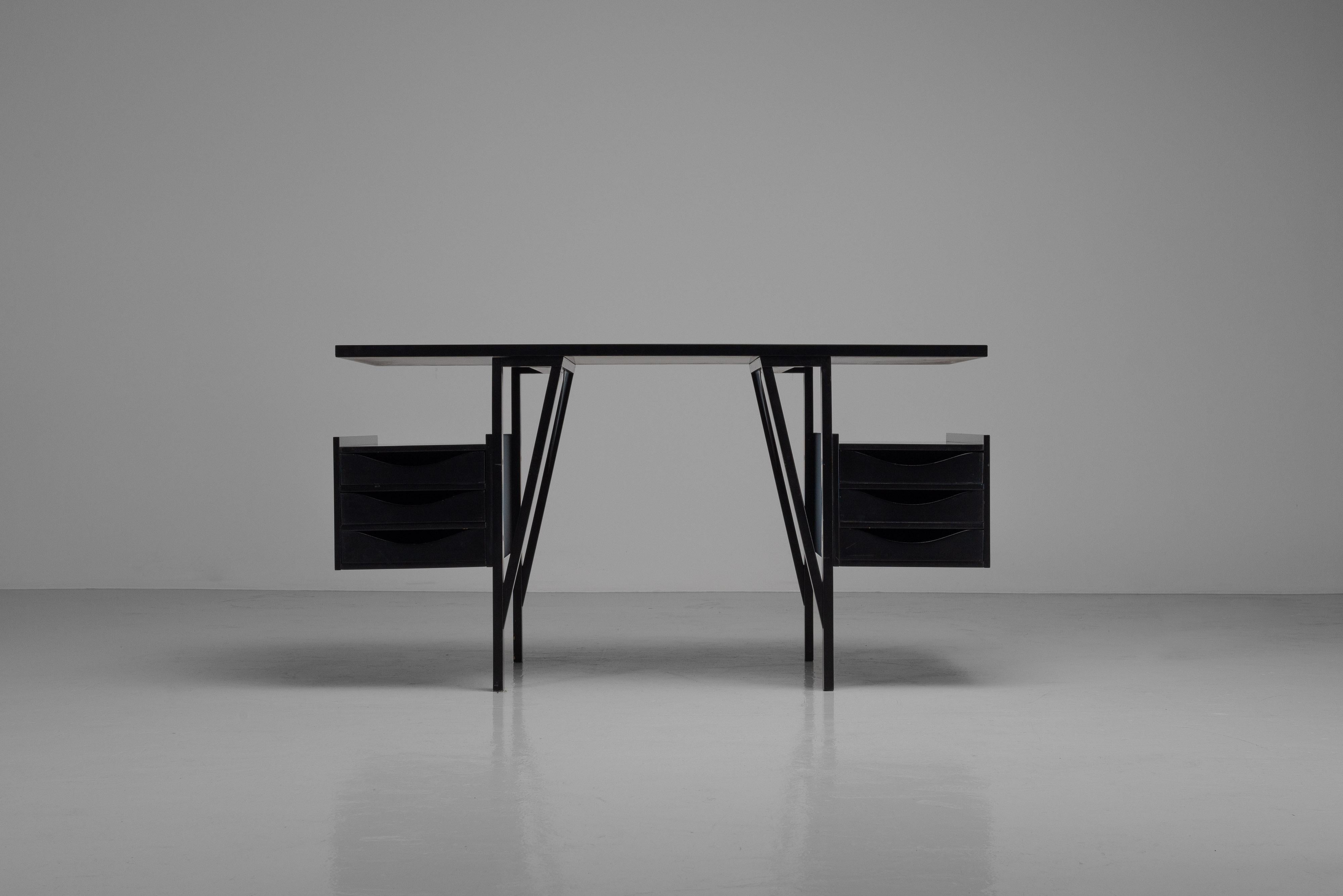Peint à froid Bureau Achille Castiglioni BBB Bonacina Italie 1982