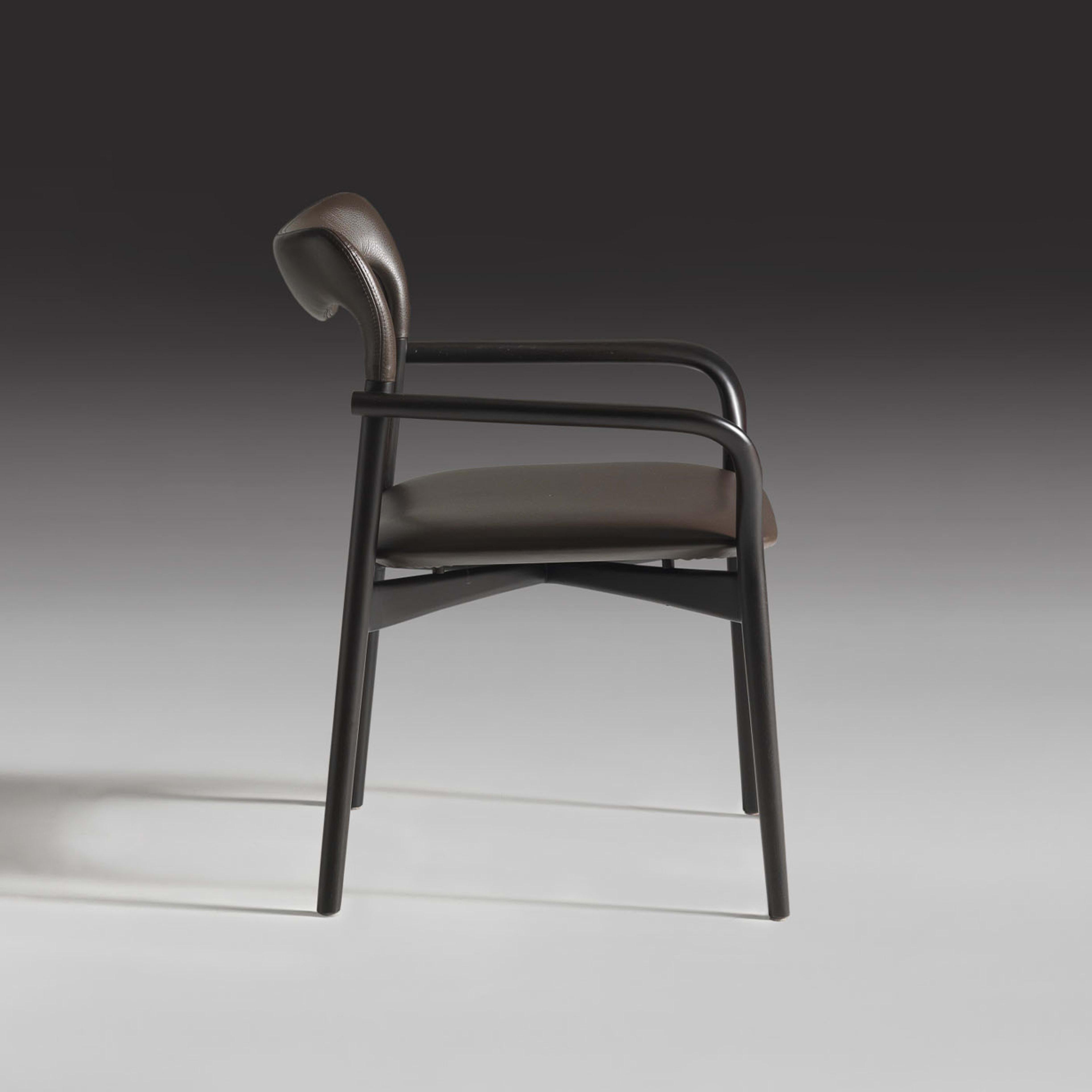 Chaise en cuir foncé Achille Neuf - En vente à Milan, IT
