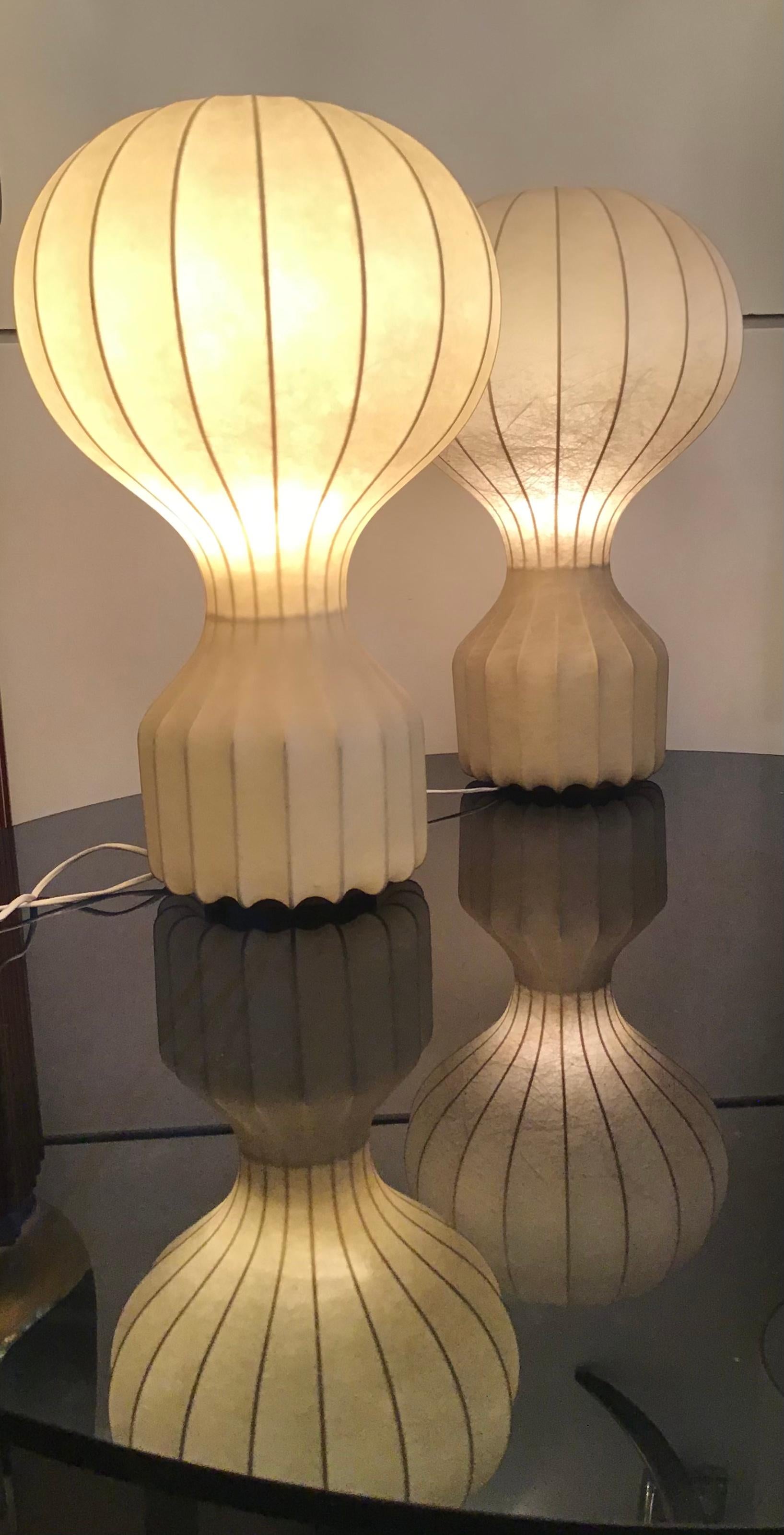 Achille e Pier Giacomo Castiglioni “Gatto “ couple table lamps Cocoon 1960 Italy.