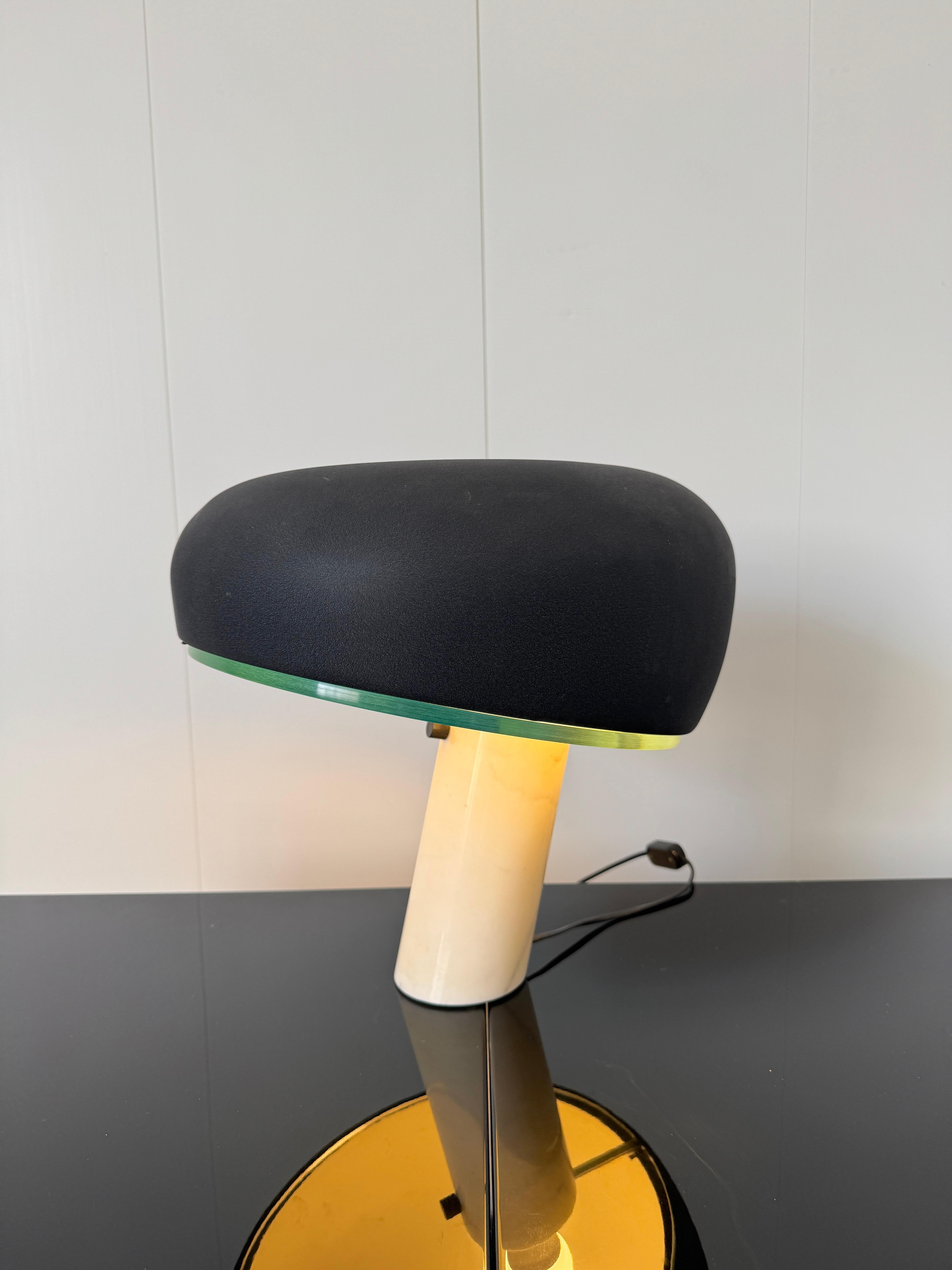 Italian Achille e Piergiacomo Castiglioni, Lampada mod. Snoopy, prod. Flos anni '70 For Sale