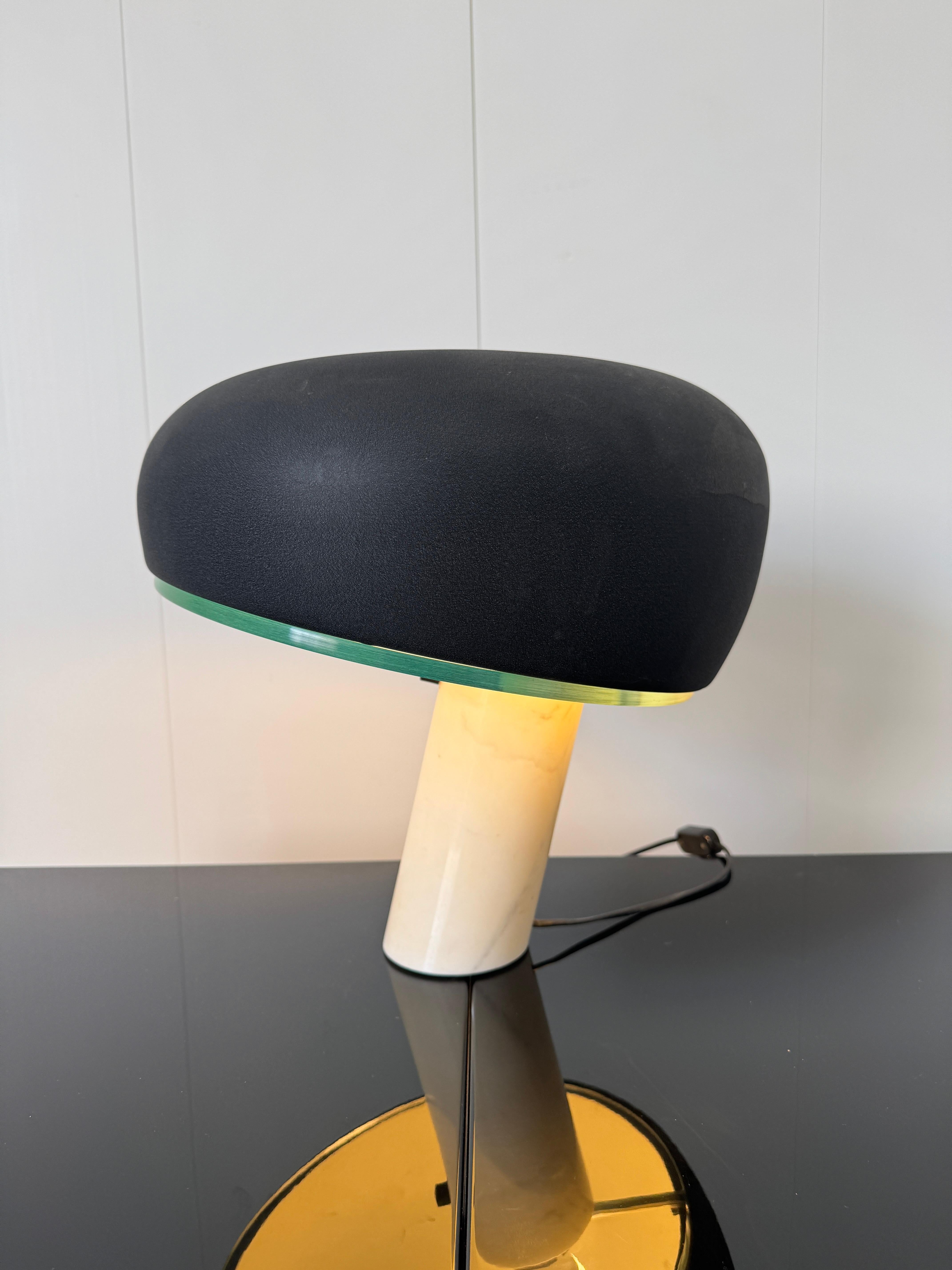 Metal Achille e Piergiacomo Castiglioni, Lampada mod. Snoopy, prod. Flos anni '70 For Sale
