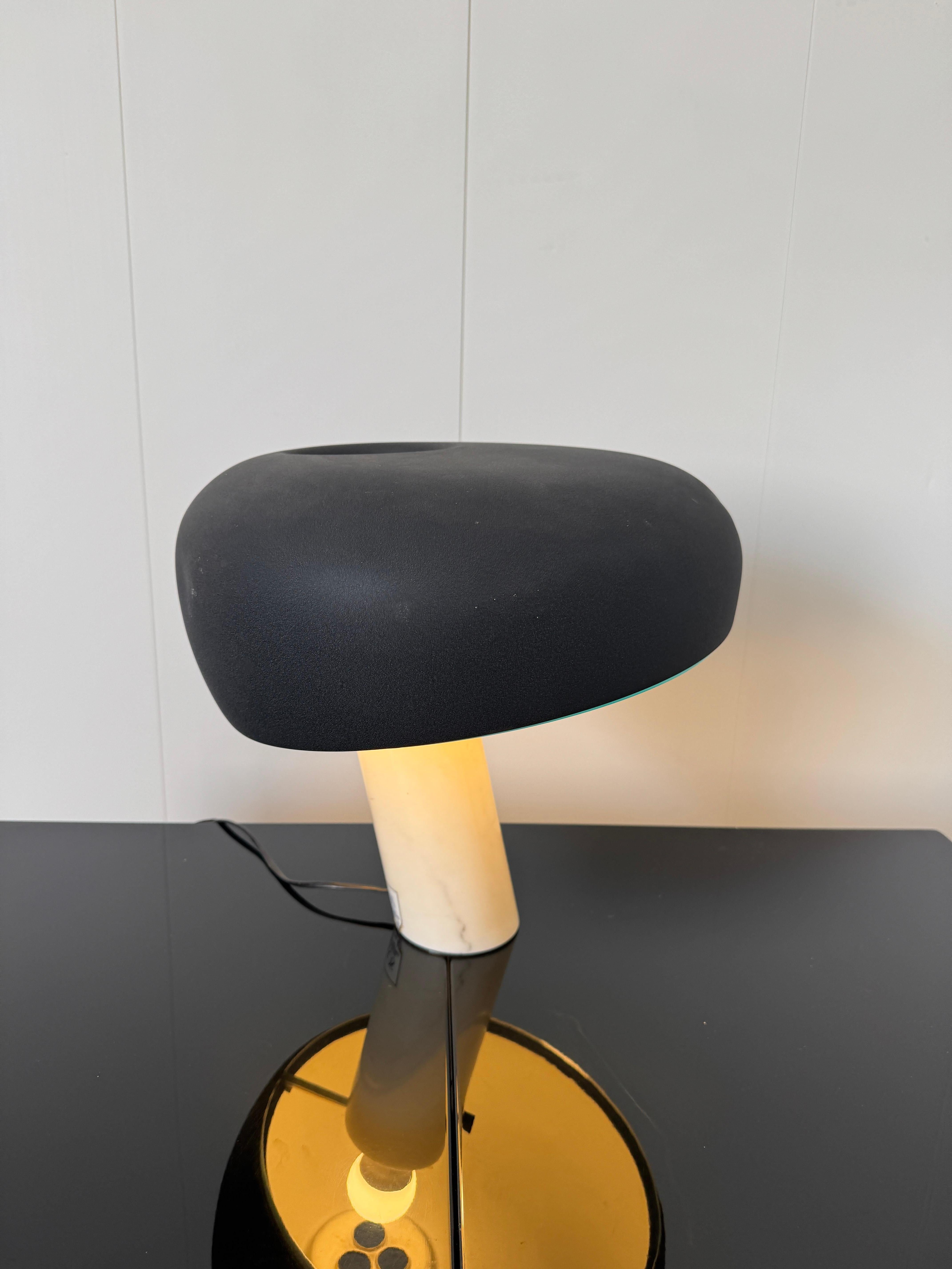Achille e Piergiacomo Castiglioni, Lampada mod. Snoopy, prod. Flos anni '70 For Sale 2