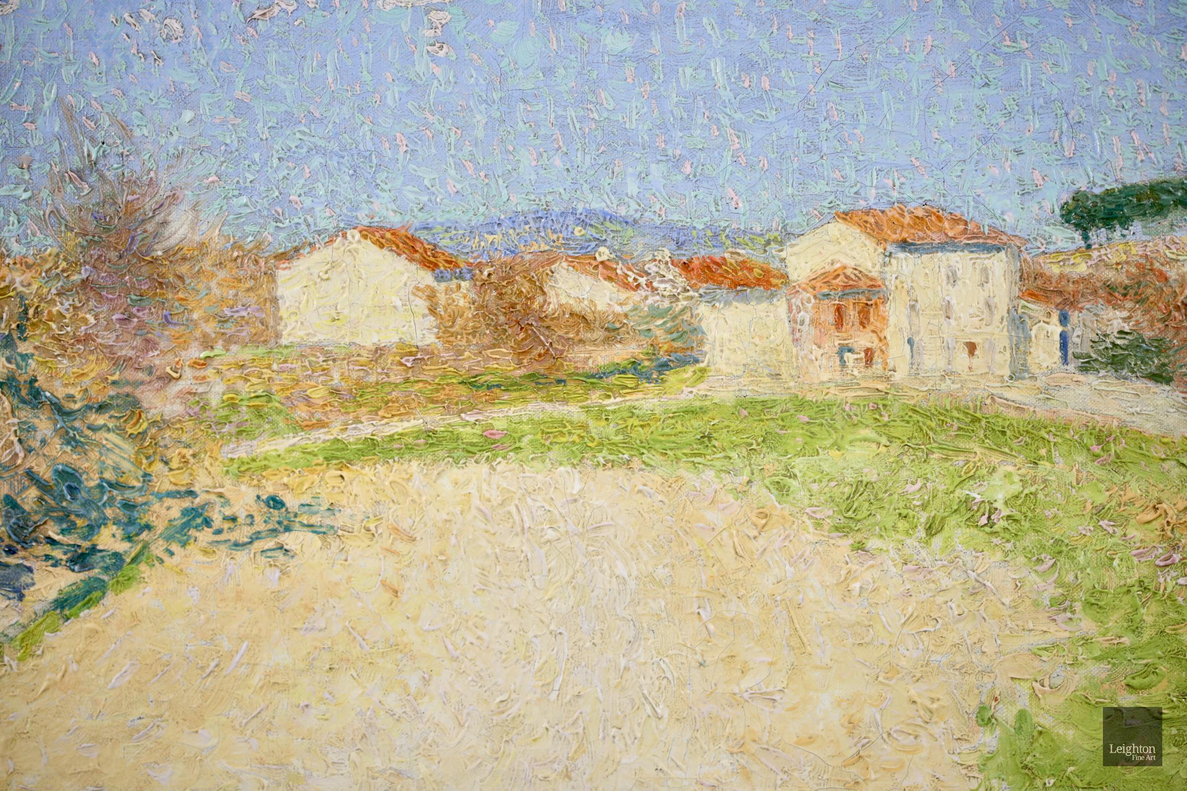 Superbe paysage pointilliste à l'huile sur panneau vers 1920 par le peintre néo-impressionniste français Achille Lauge. L'œuvre représente un chemin menant au petit village de Belveze du Razes, dans le sud de la France, par une belle journée de