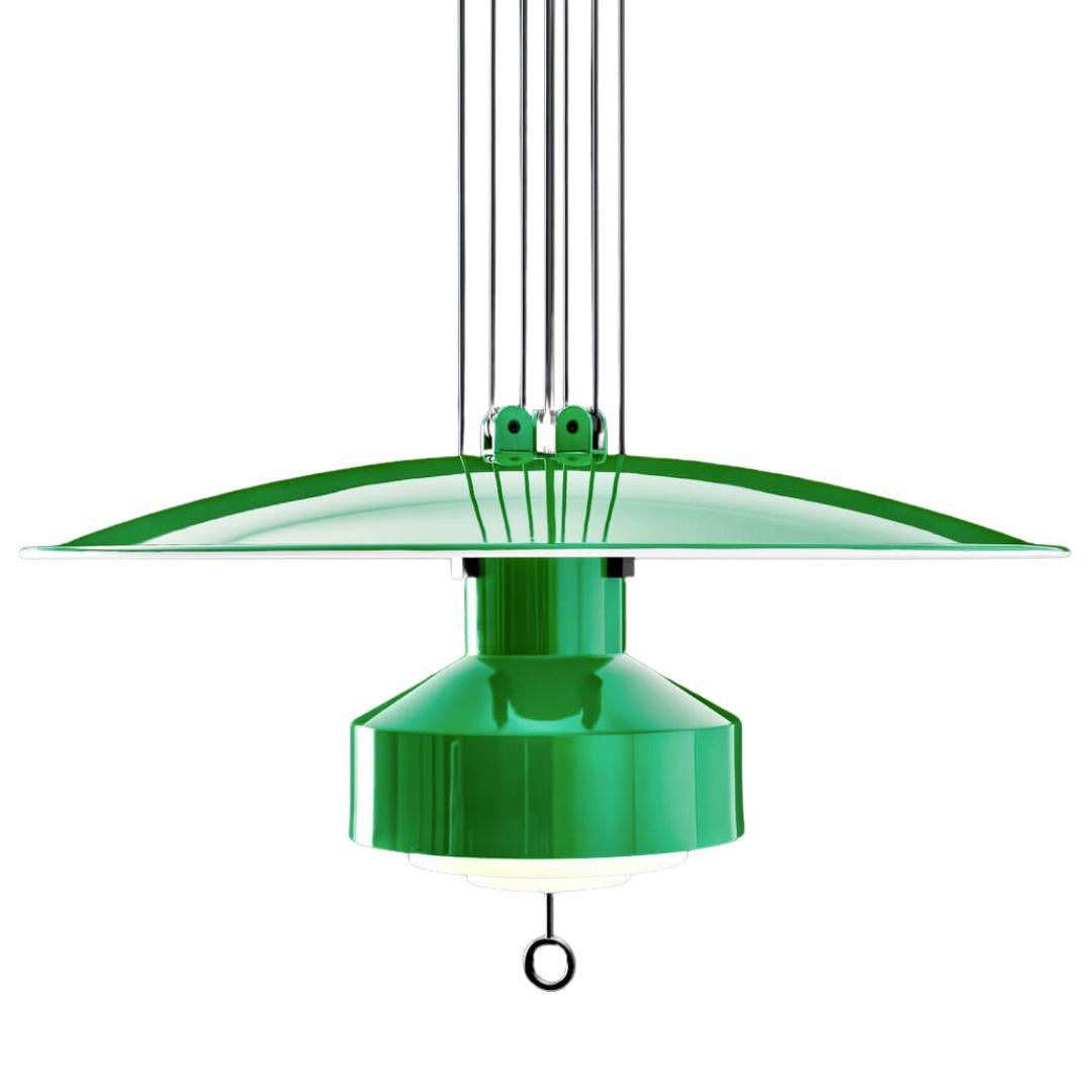 Achille & Pier Castiglioni 'Saliscendi' adjustable pendant in green for Stilnovo

Founded in 1946 in Milan, Stilnovo was one of the most innovative lighting companies in Italy during the Midcentury era, producing iconic pieces by such luminaries as