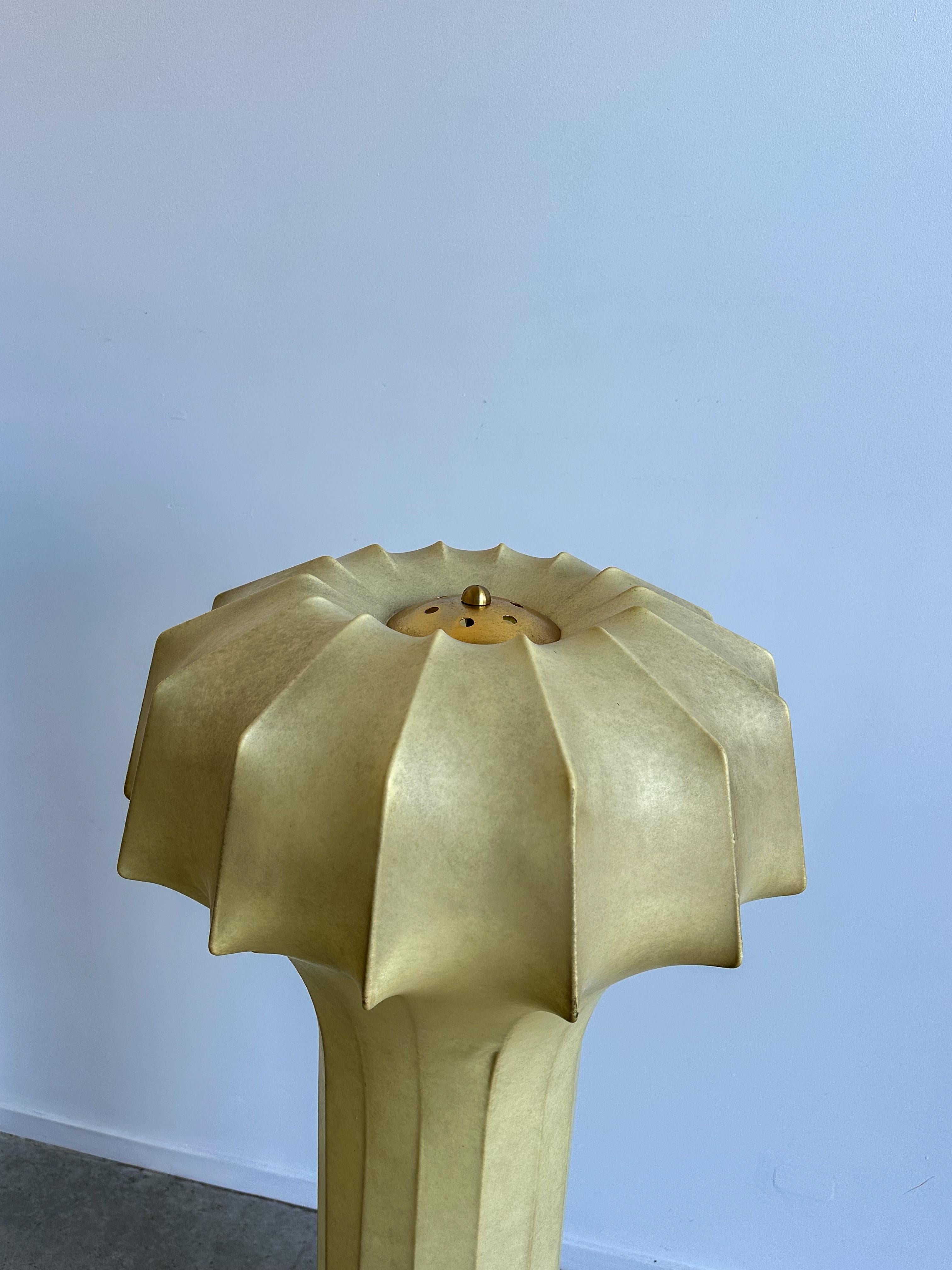 Mid-Century Modern Achille & Pier Giacomo Castiglioni Cocoon Floor Lamp For Sale