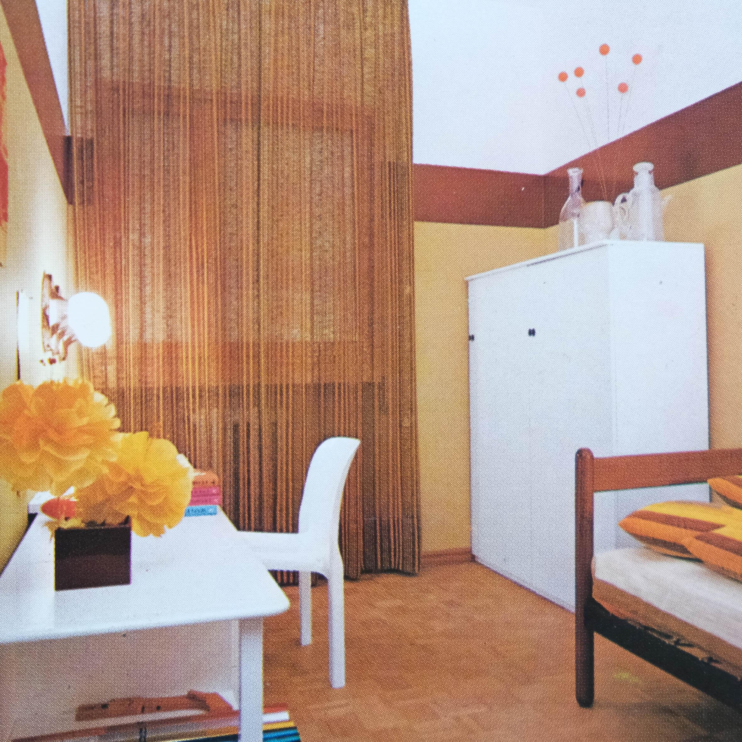 Achille & Pier Giacomo Castiglioni, Light Ball, Four Wall Lights, Flos, 1960s In Good Condition For Sale In Paris, FR
