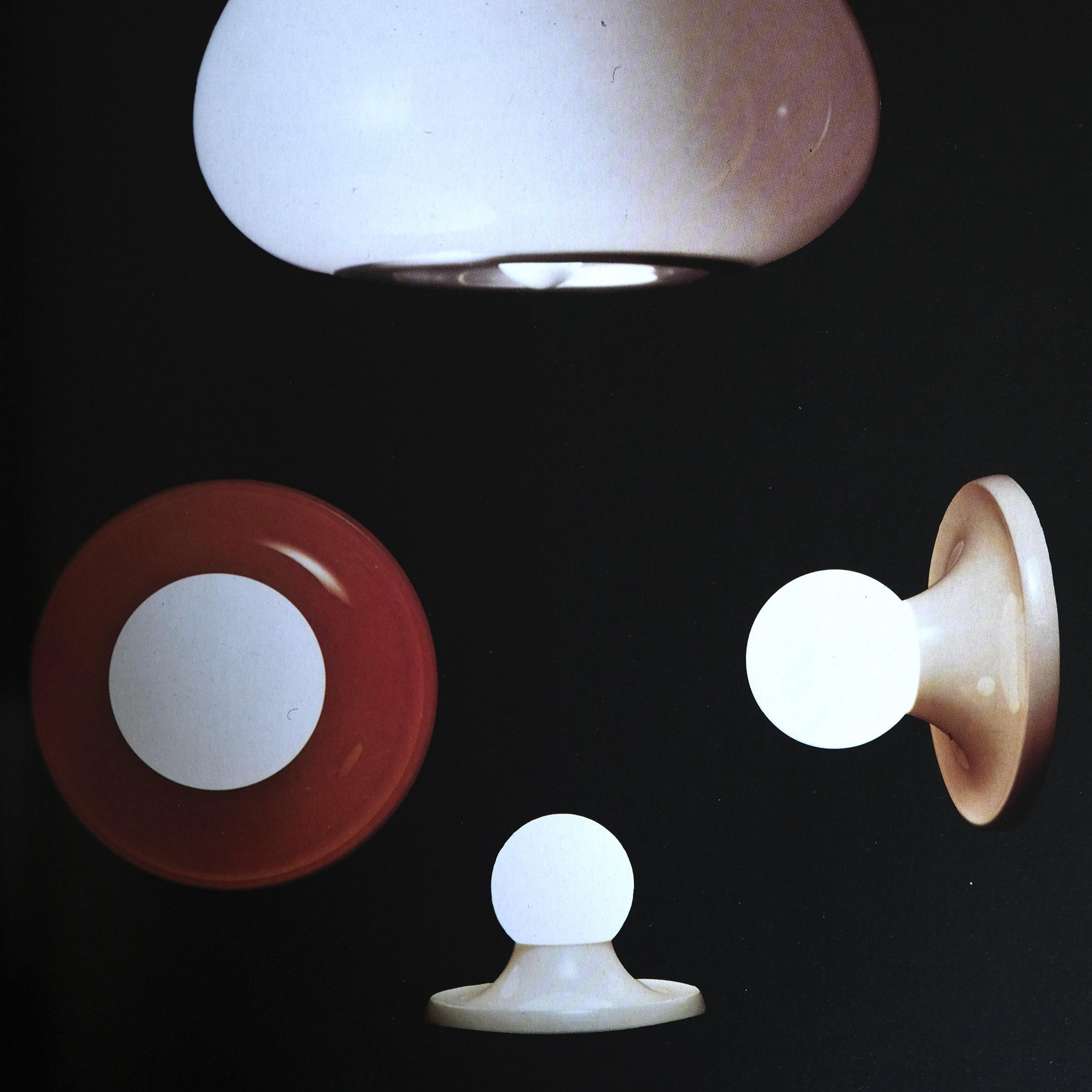 Mid-20th Century Achille & Pier Giacomo Castiglioni, Light Ball, Four Wall Lights, Flos, 1960s For Sale