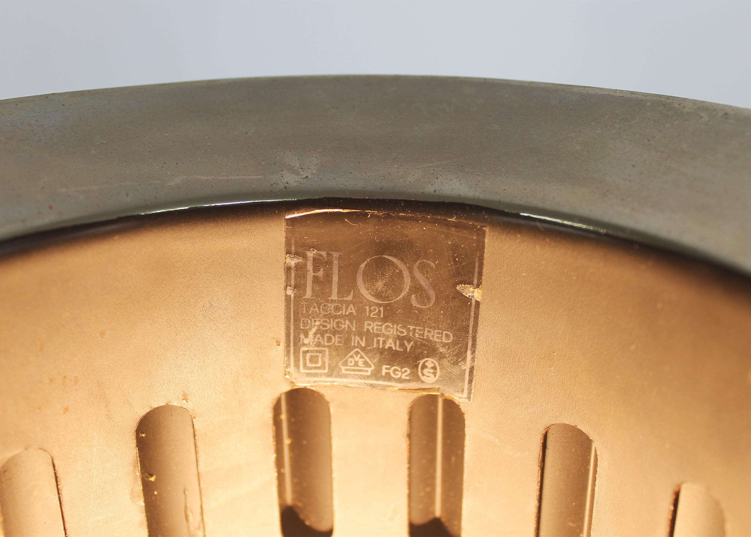 Achille & Pier Giacomo Castiglioni Lampada da tavolo nera Taccia di Flos 1970s in vendita 5