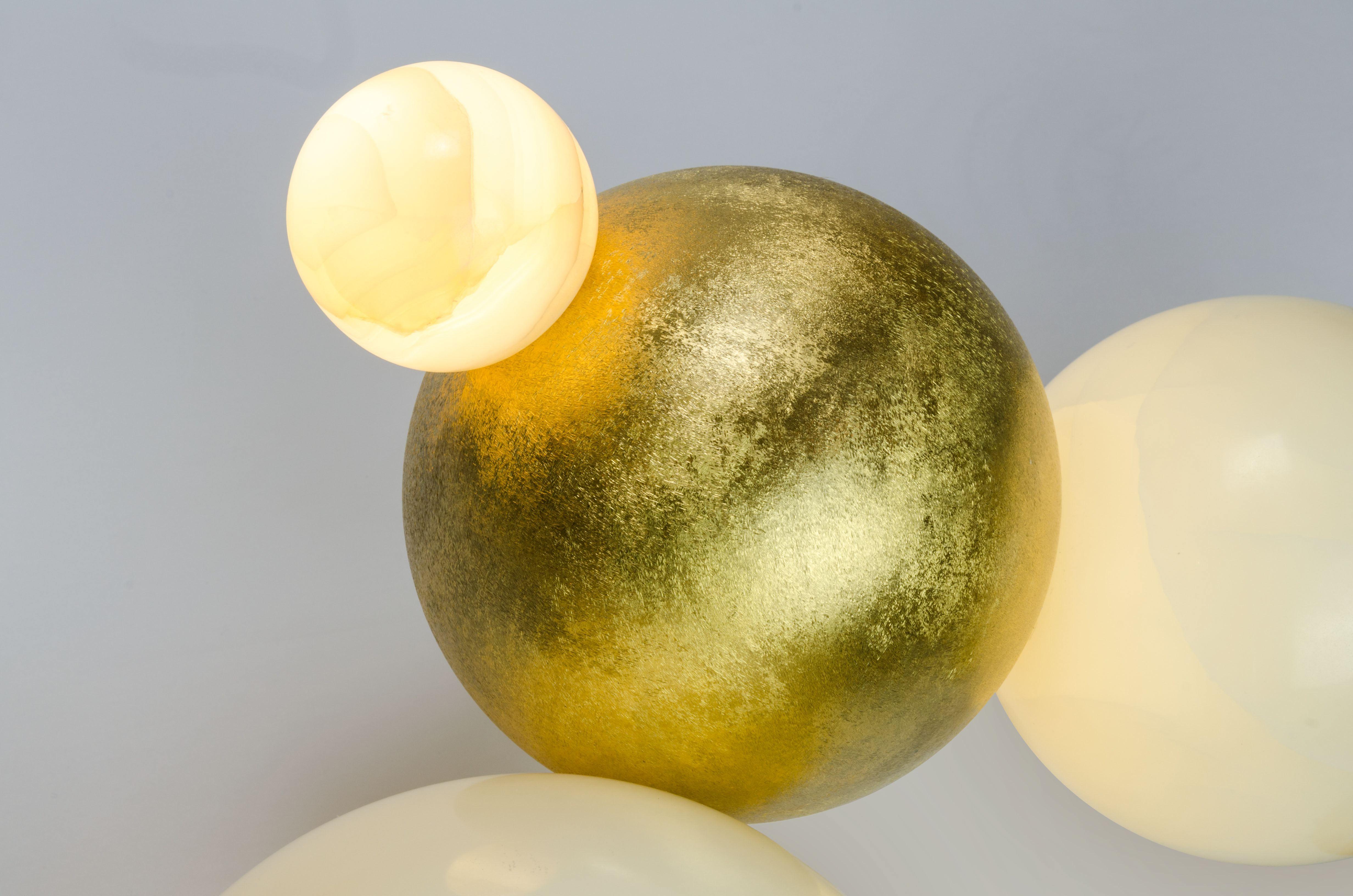 Contemporary wall light by Rome based architect Achille Salvagni, recognized for bringing together Italian craftsmanship and his passion for luxurious materials and traditional techniques.
 