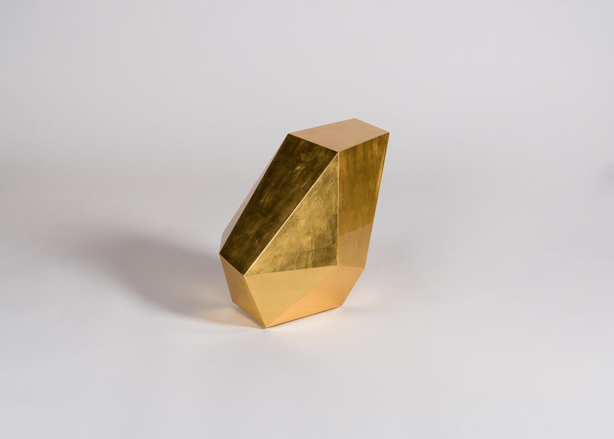 Table d'appoint en fibre de verre dorée 