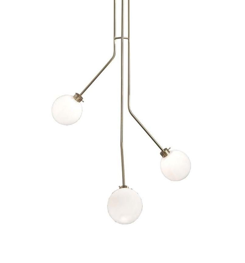 Achillea 3-Spheres Brass Ceiling Lamp im Zustand „Neu“ in Milan, IT