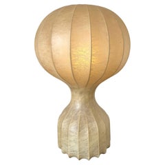 Achille e Pier Giacomo Castiglioni, Lampada mod. Gatto, prod. Flos, 1962