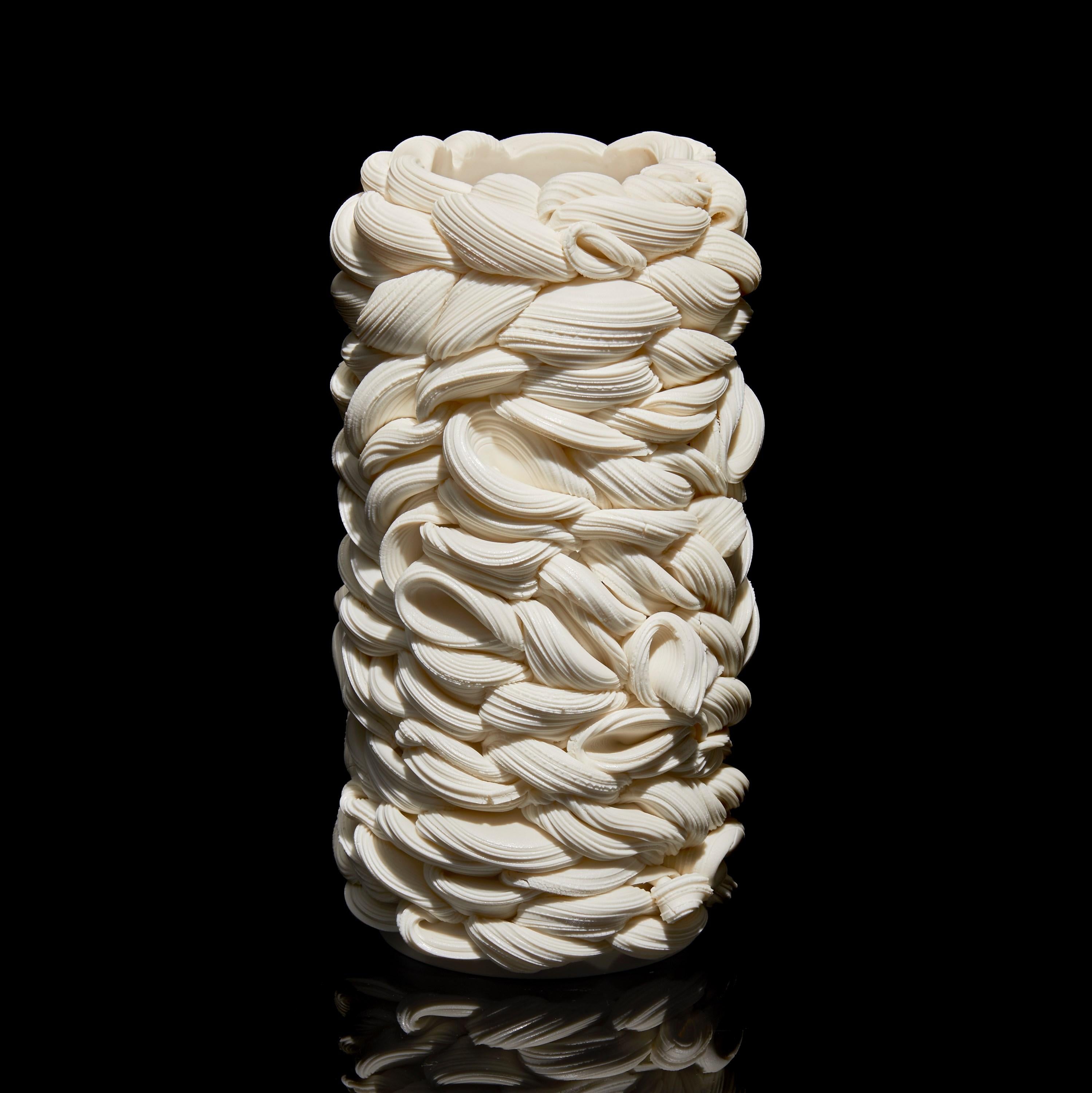 Achromatic Fold in White II, a Parian Porcelain Vessel by Steven Edwards In New Condition For Sale In London, GB