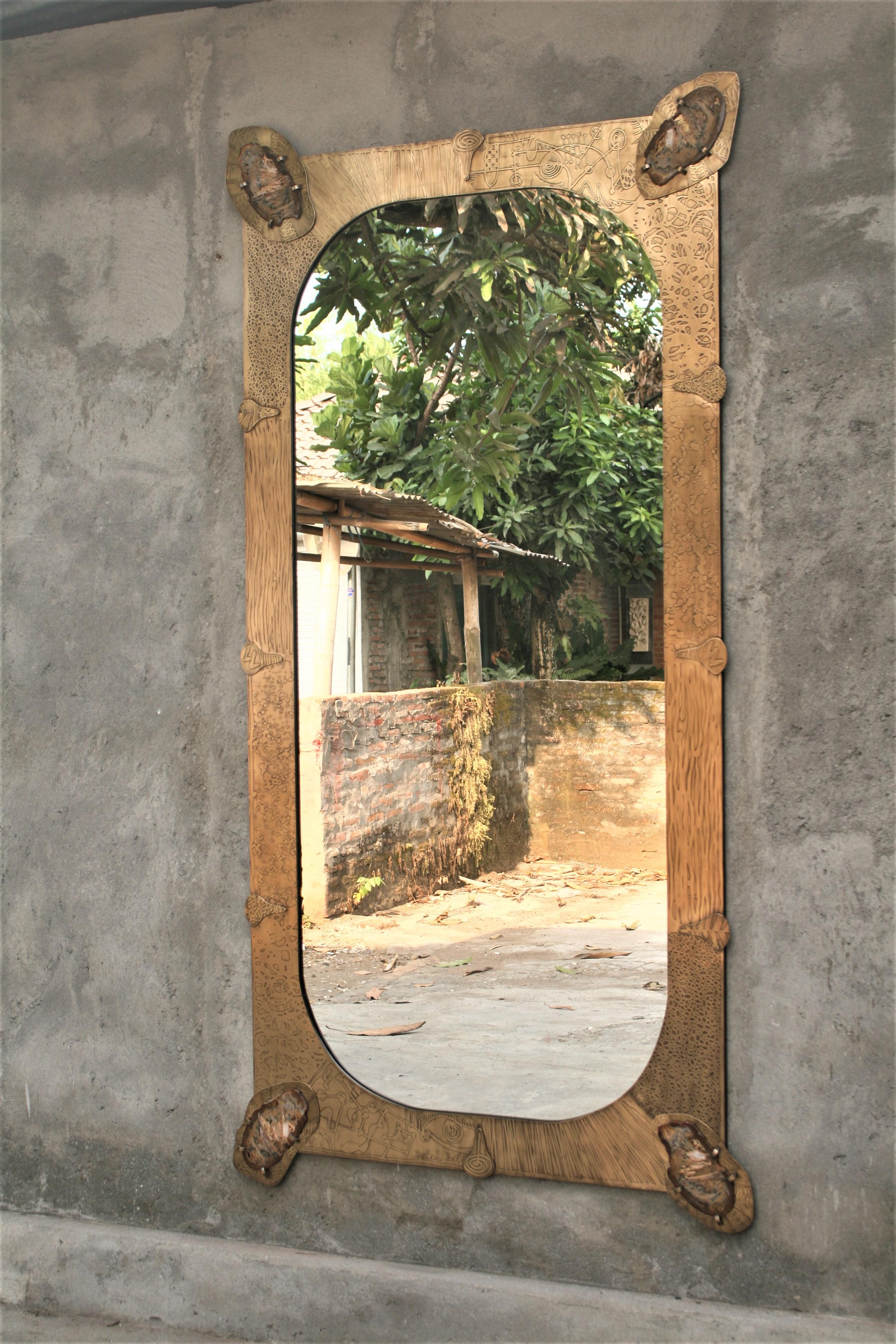 agate mirror