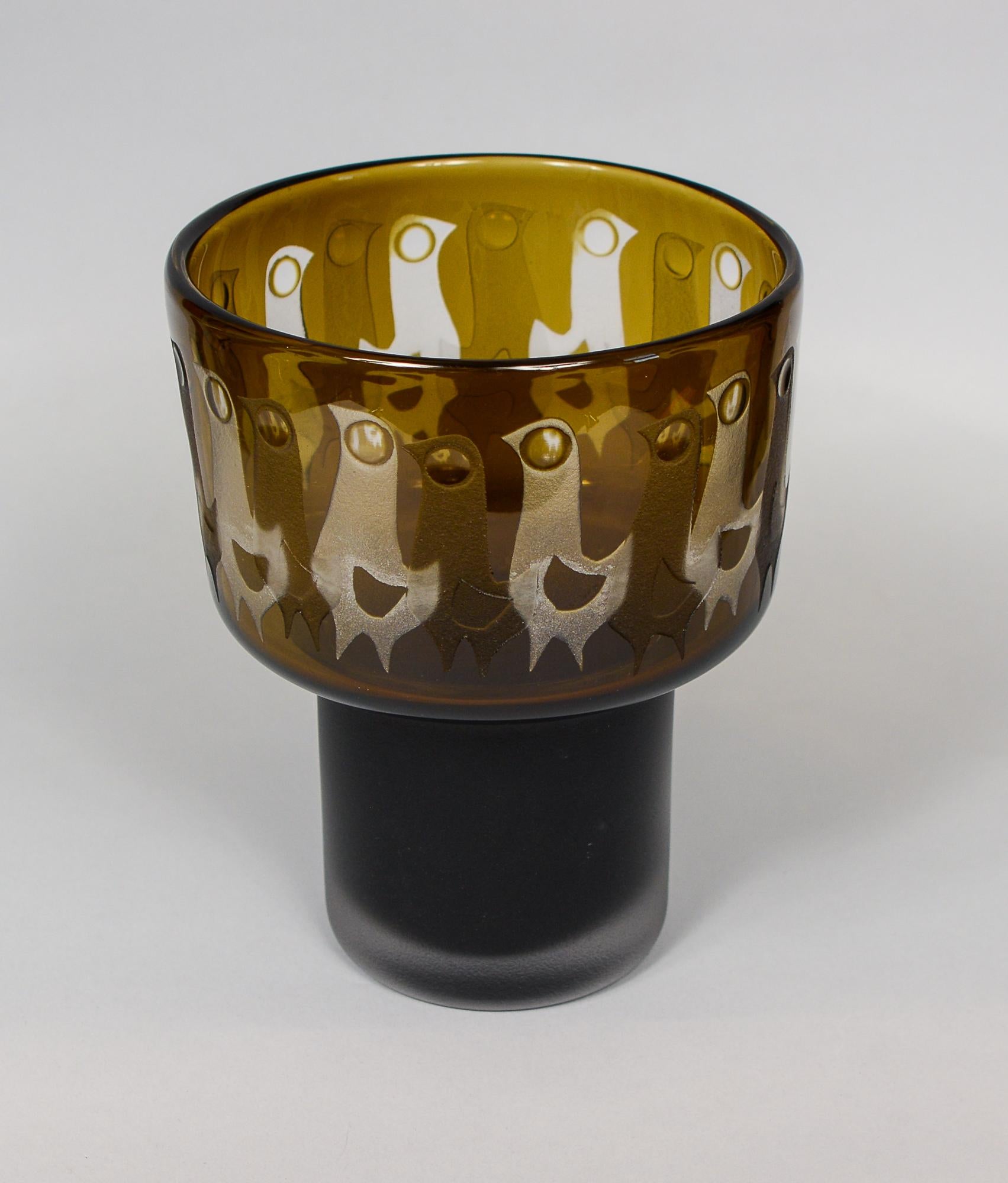 Cased glass bird vase designed by Ove Sandeberg for Kosta. There are acid etched birds around the vase both on the inside and outside. The inside birds are cut to clear. 