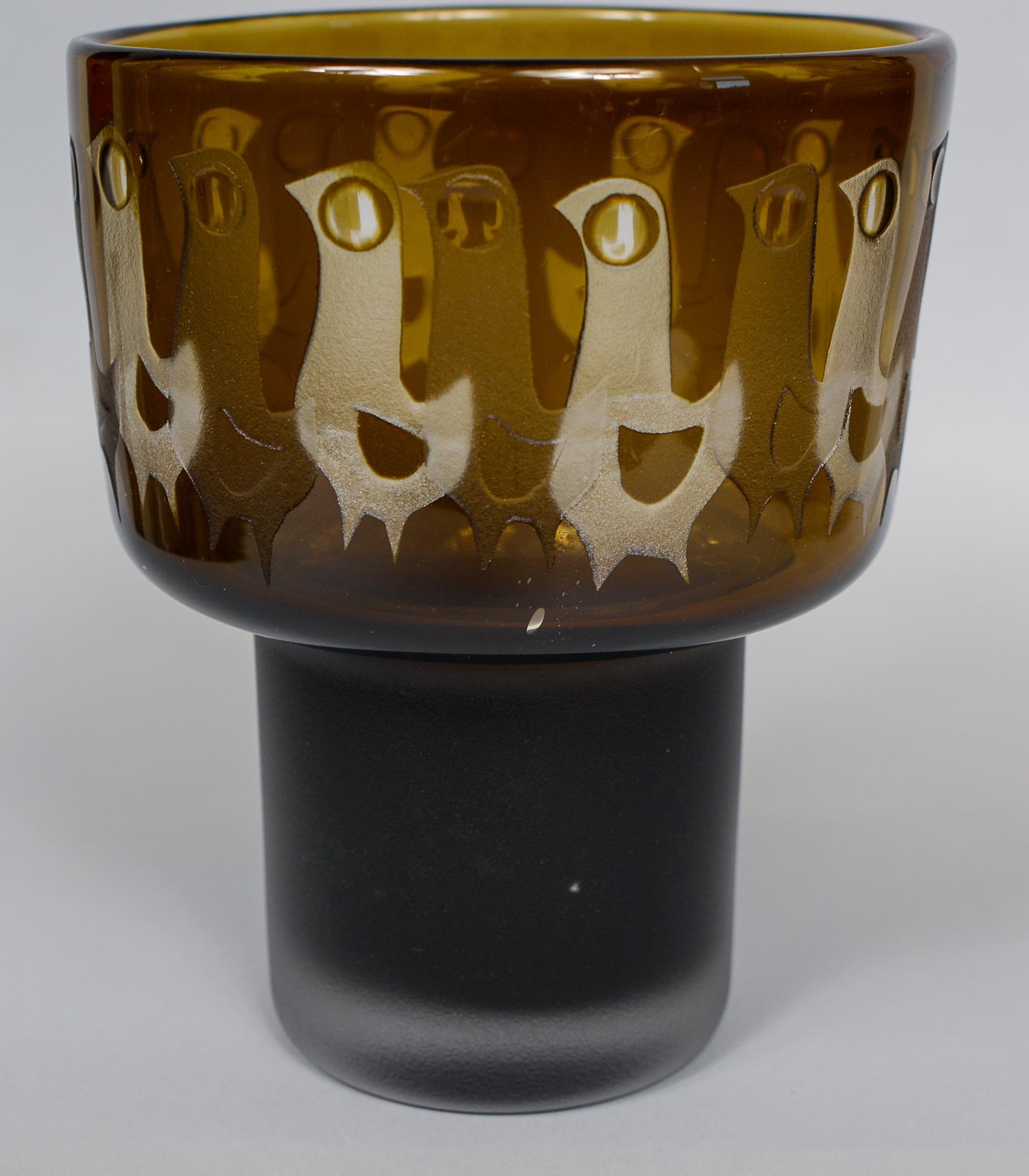 Vase aus säuregeätztem Glas von Ove Sandeberg für Kosta im Zustand „Gut“ im Angebot in San Mateo, CA